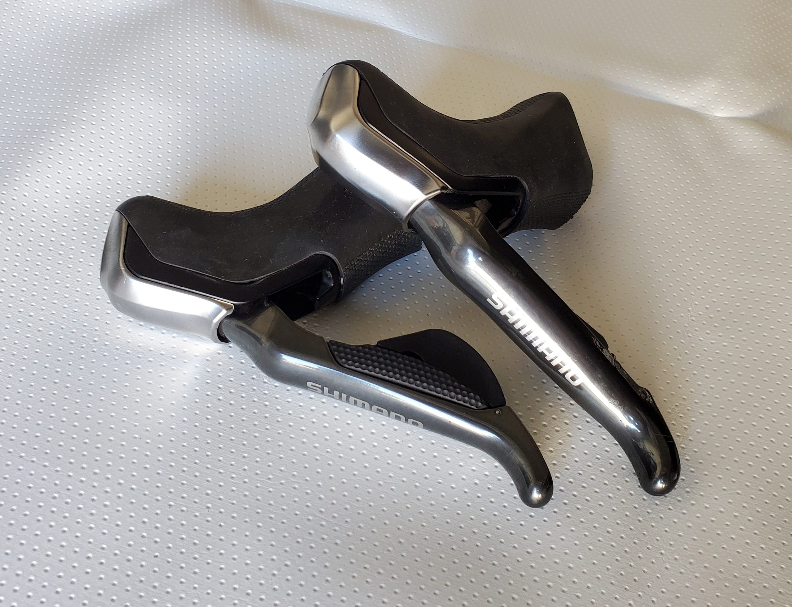 Shimano ST-R785 lever set (hydraulic, wired Di2)