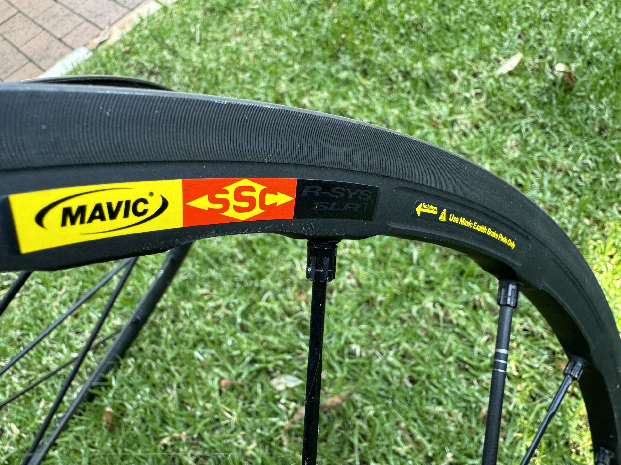 Mavic R-SYS SLR clincher wheelset