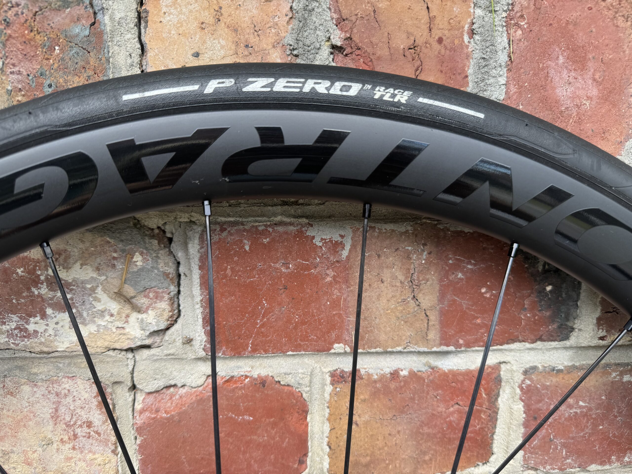 Bontrager Aeolus Pro 37 TLR Disc Wheelset