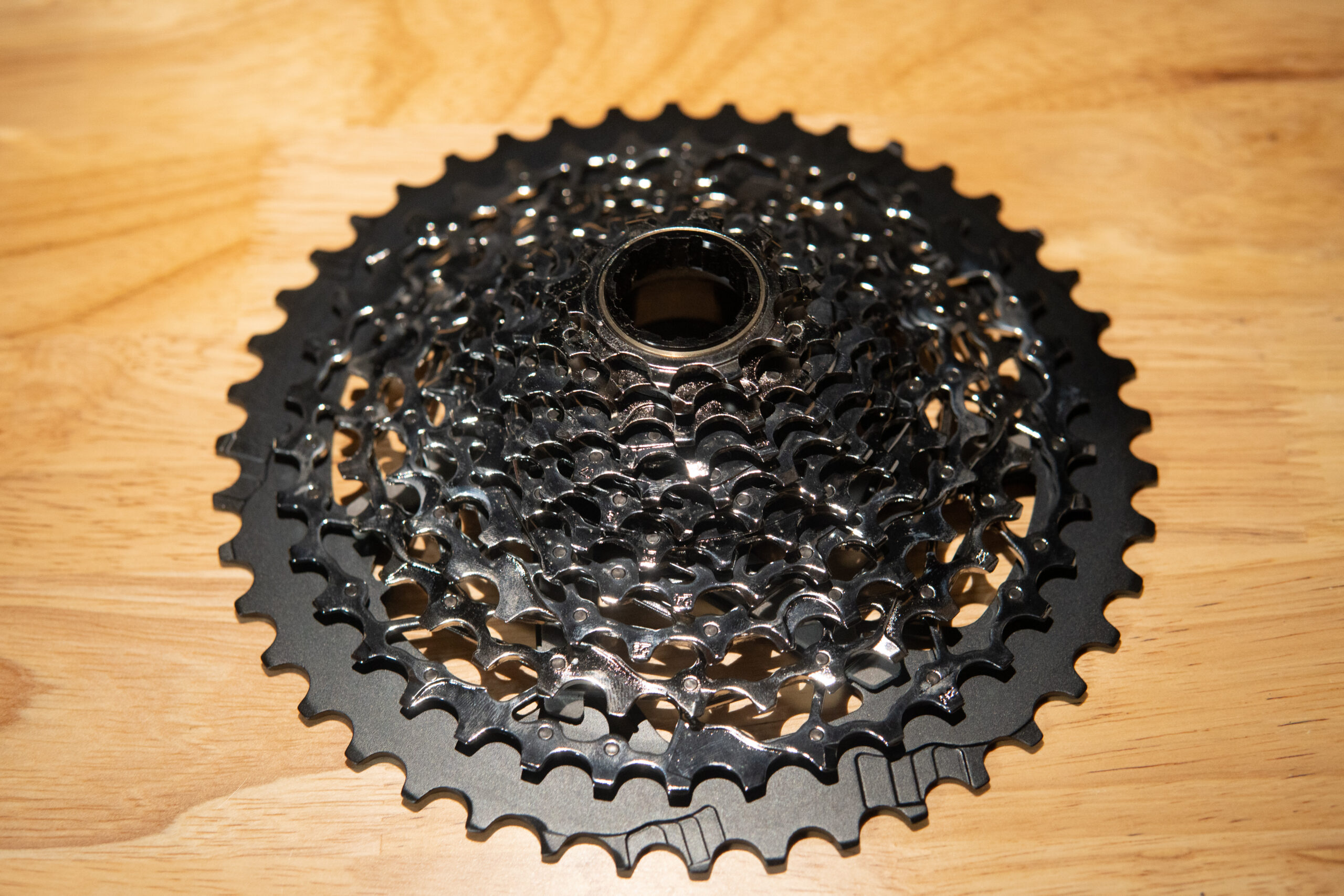 (NEW) SRAM XPLR XG-1271 10-44t Cassette