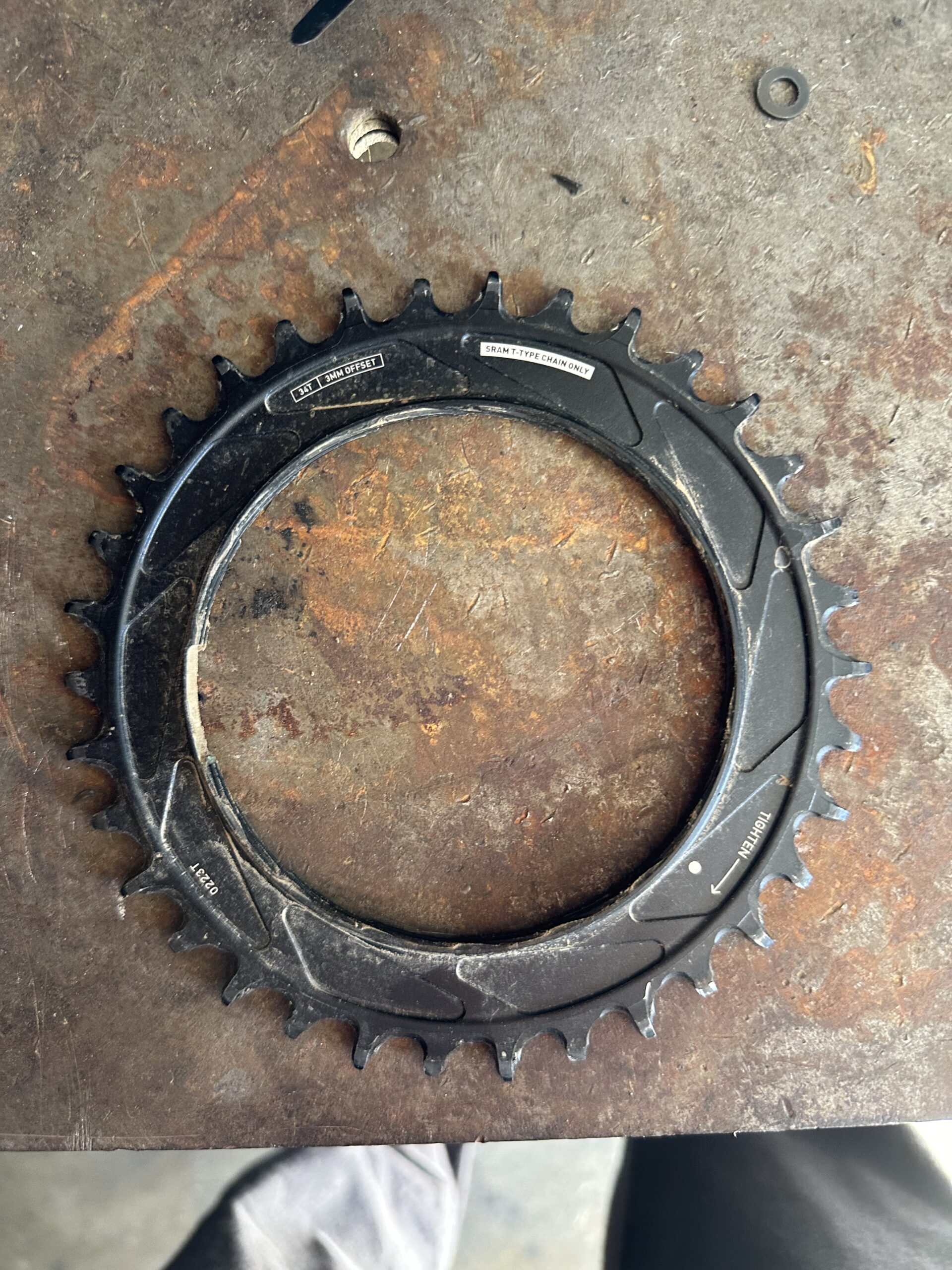 Used Sram XX SL 34t 3mm offset chainring