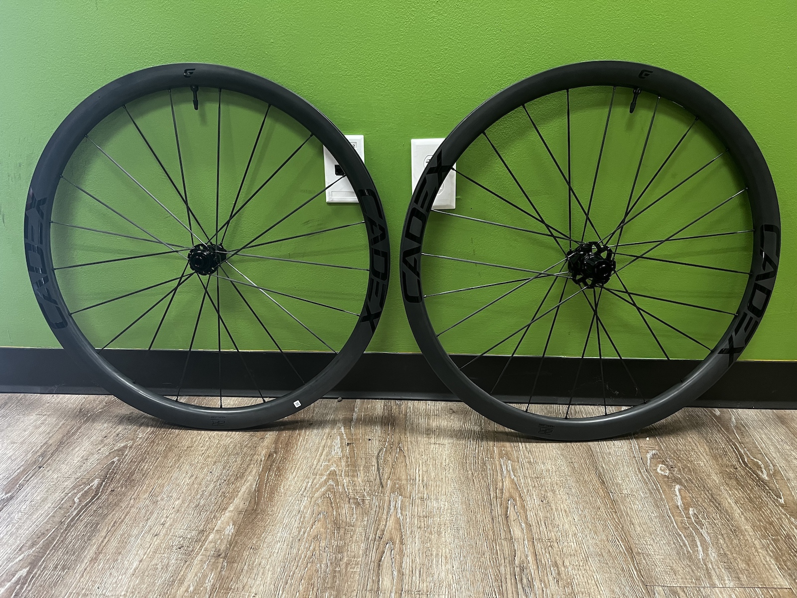 CADEX AR 35 Carbon Gravel Wheelset