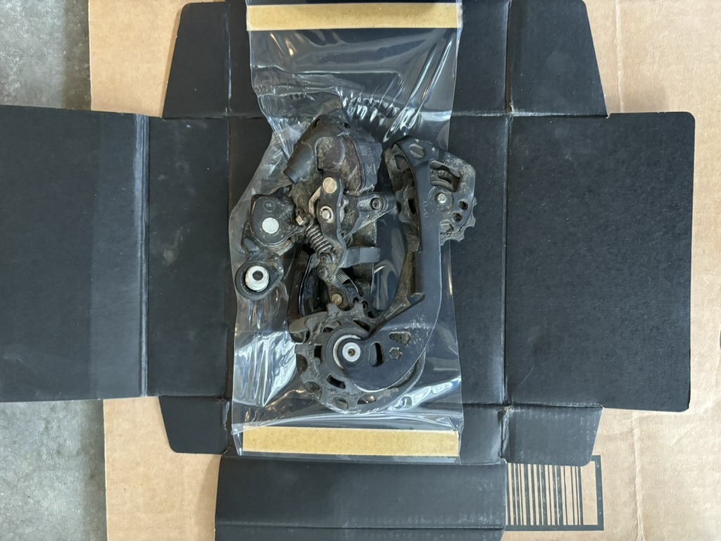 Shimano XT M8050 Di2 Rear Derailleur