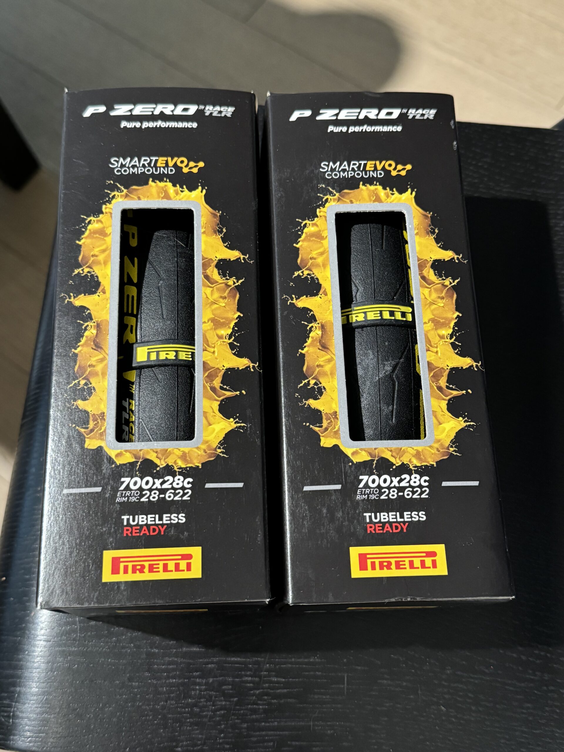 Pirelli PZero Race TLR Tires 28mm 700c pair Yellow ed