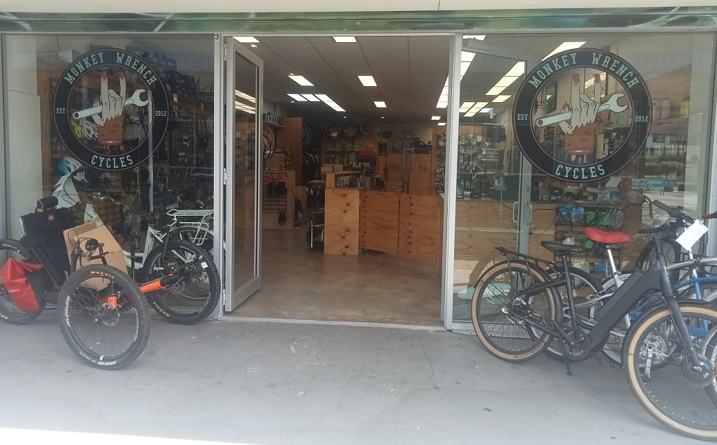 Fully equipped bike repair shop in high volume area