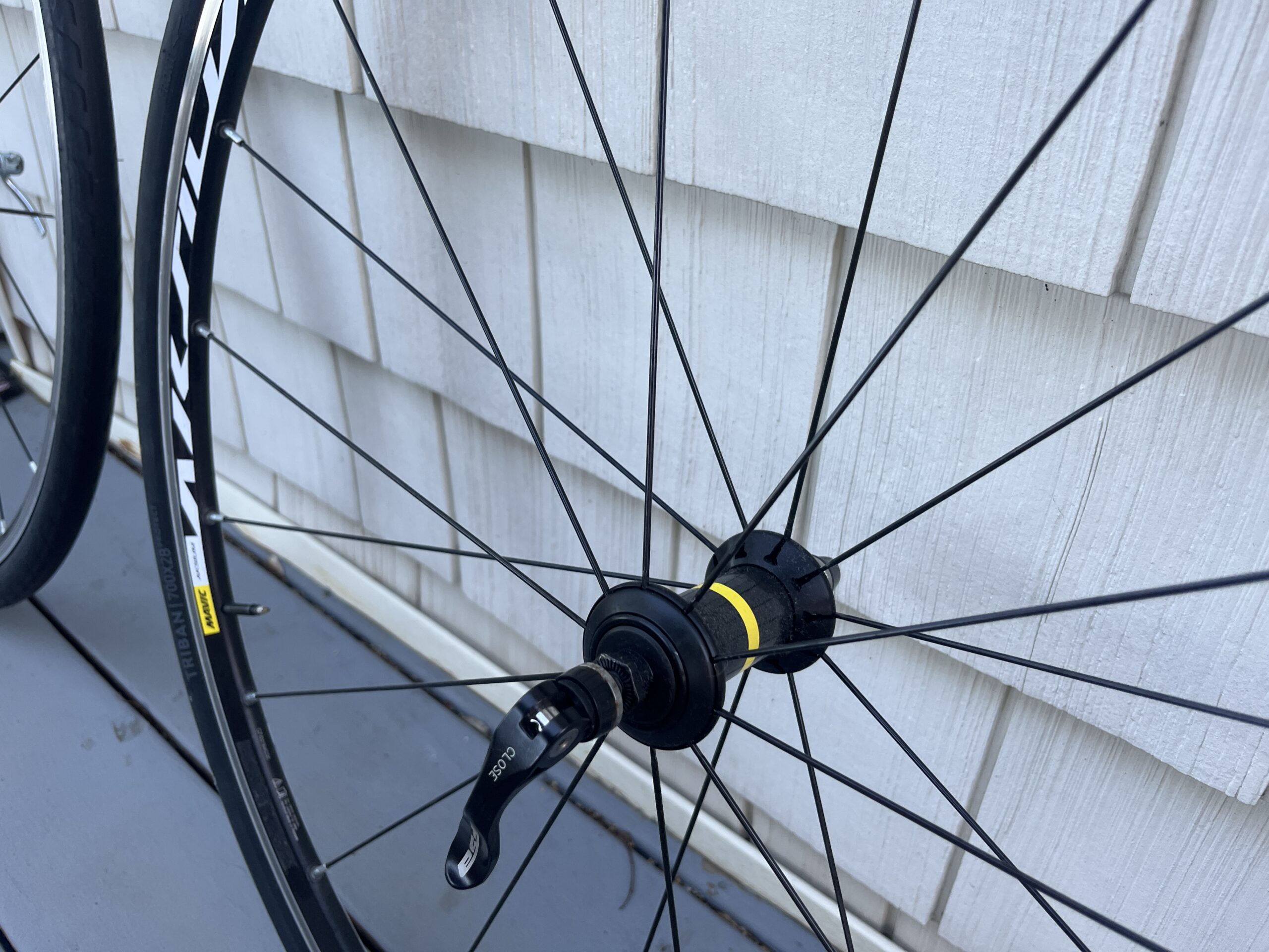 Mavic Askium Rim Brake Wheelset: used