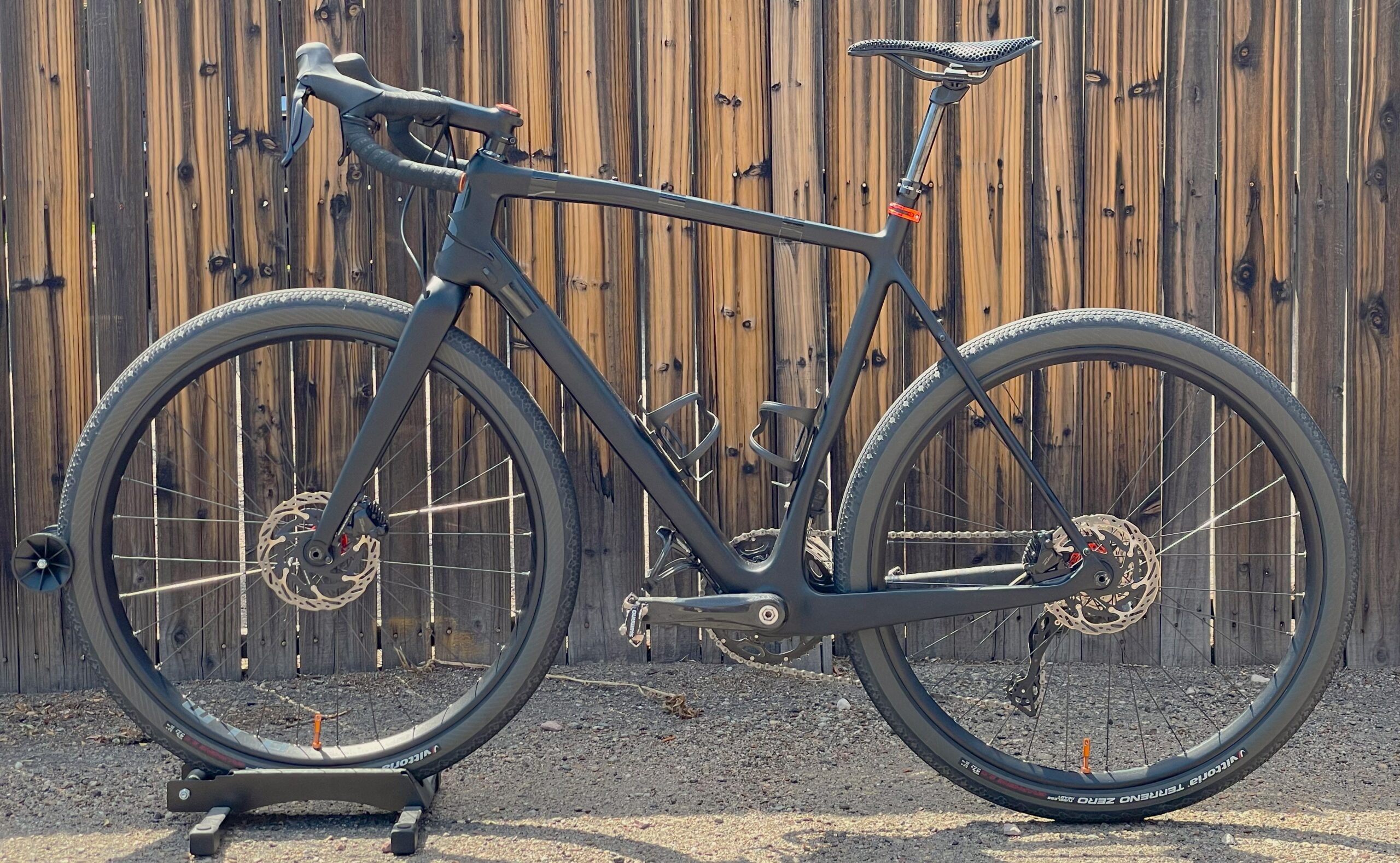 Carbon gravel bike with Di2, power meter, dropper post