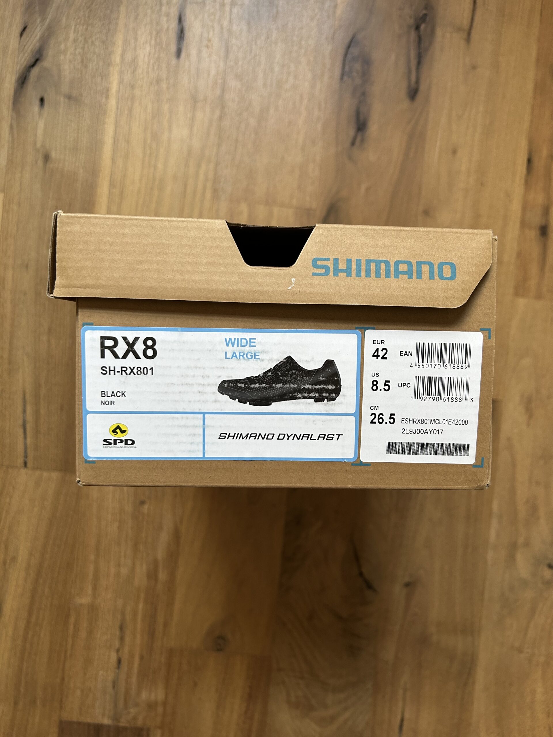 Shimano RX8 - 42 (8.5) Wide