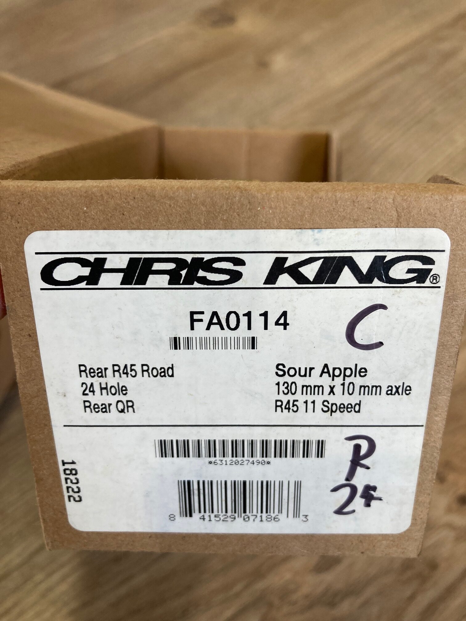 New Chris King R45 rim brake ceramic hubset - rare SOUR APPLE