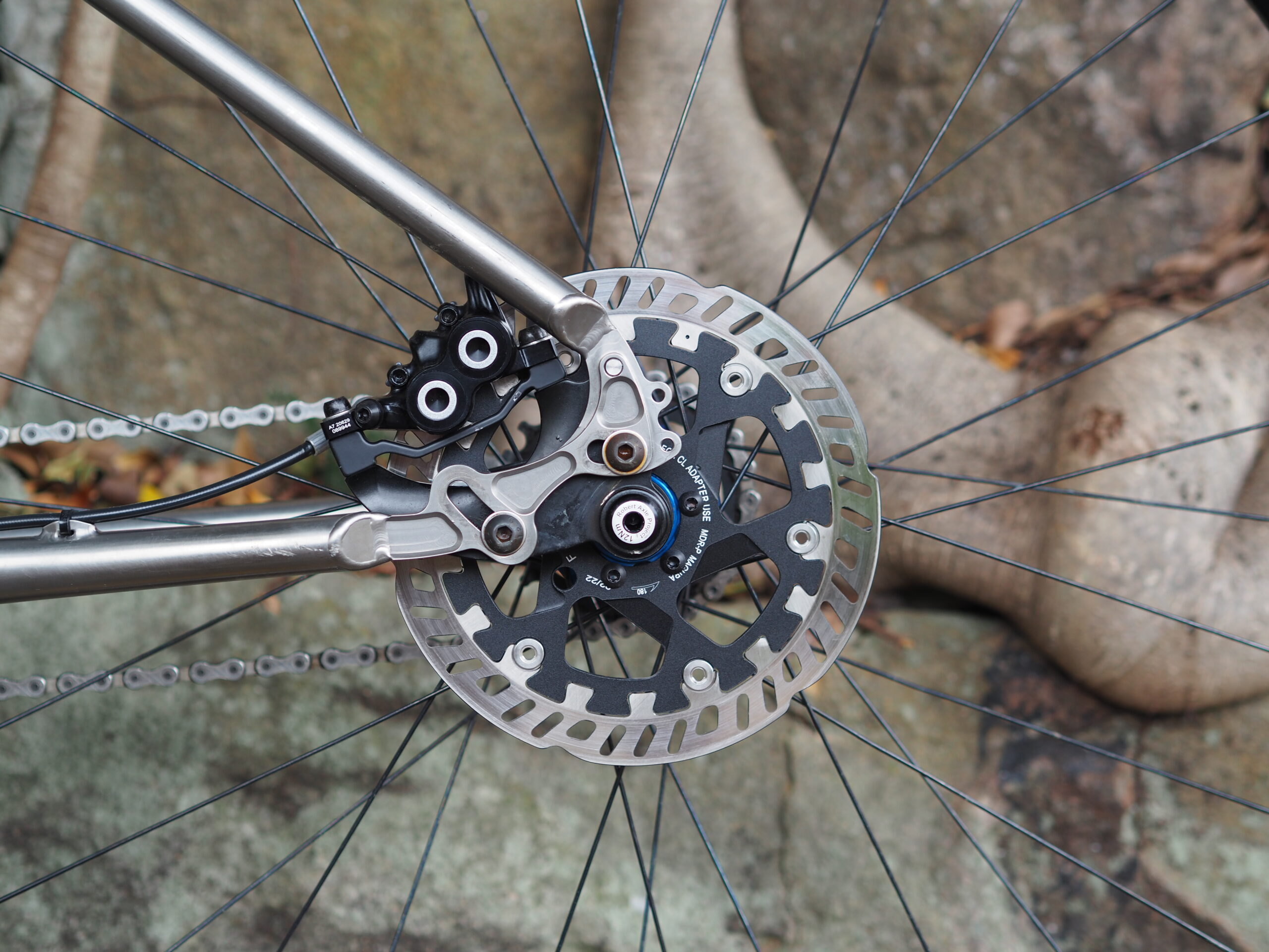 Titanium hardtail mtb pinion