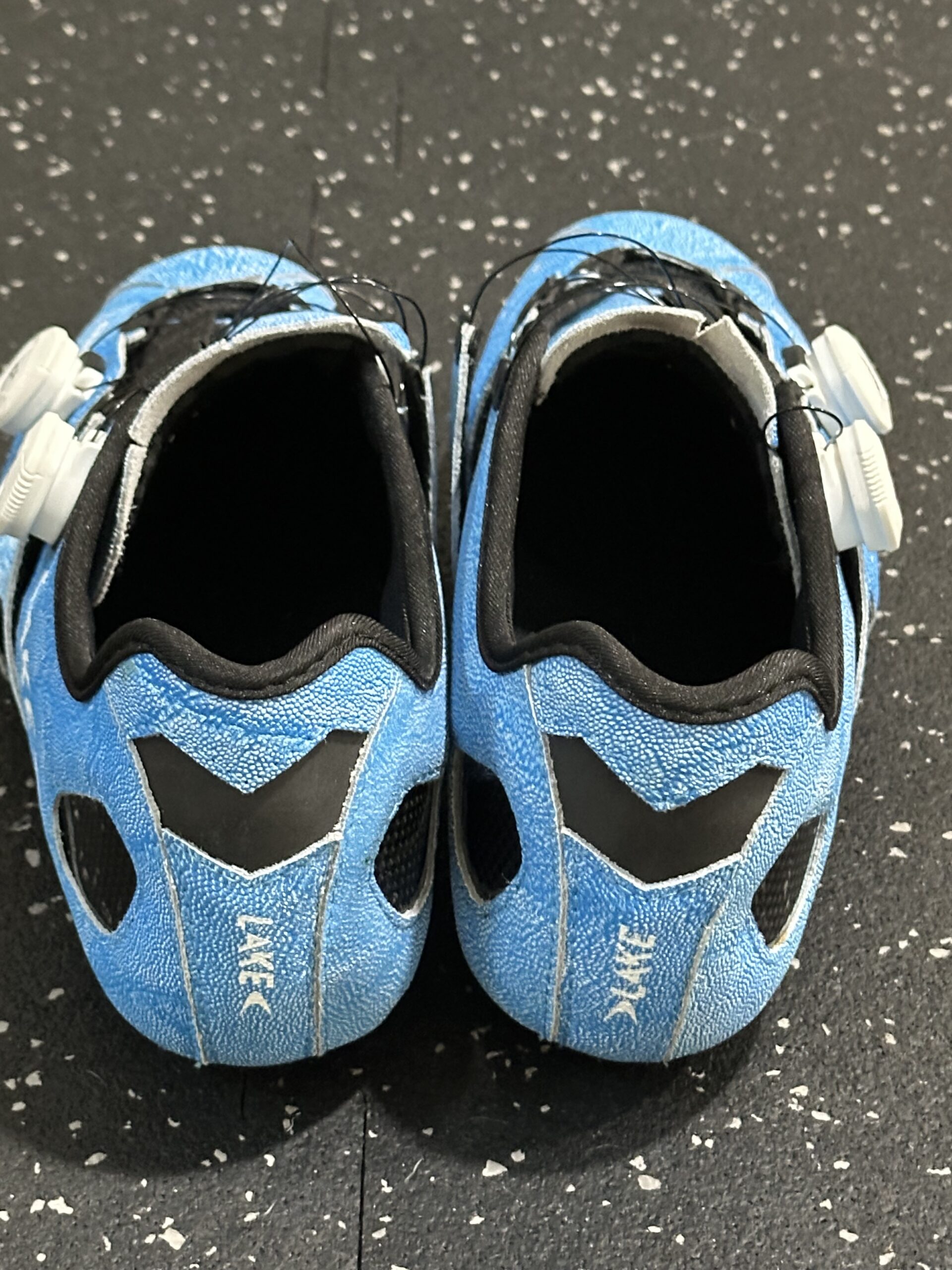 LAKE CX241 Road Cycling Shoes - size 43.5 - Sky Blue/White - like new!