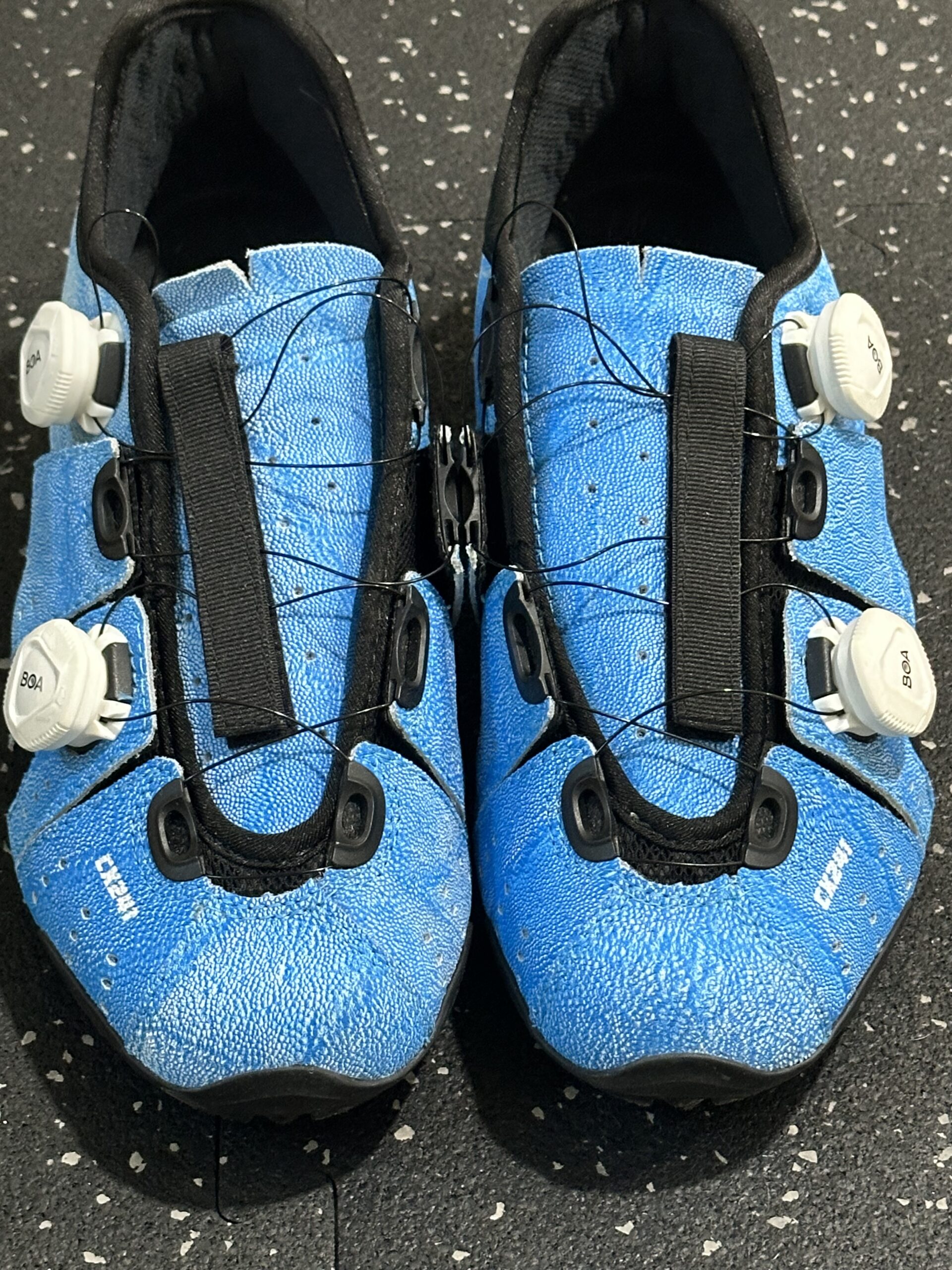 LAKE CX241 Road Cycling Shoes - size 43.5 - Sky Blue/White - like new!