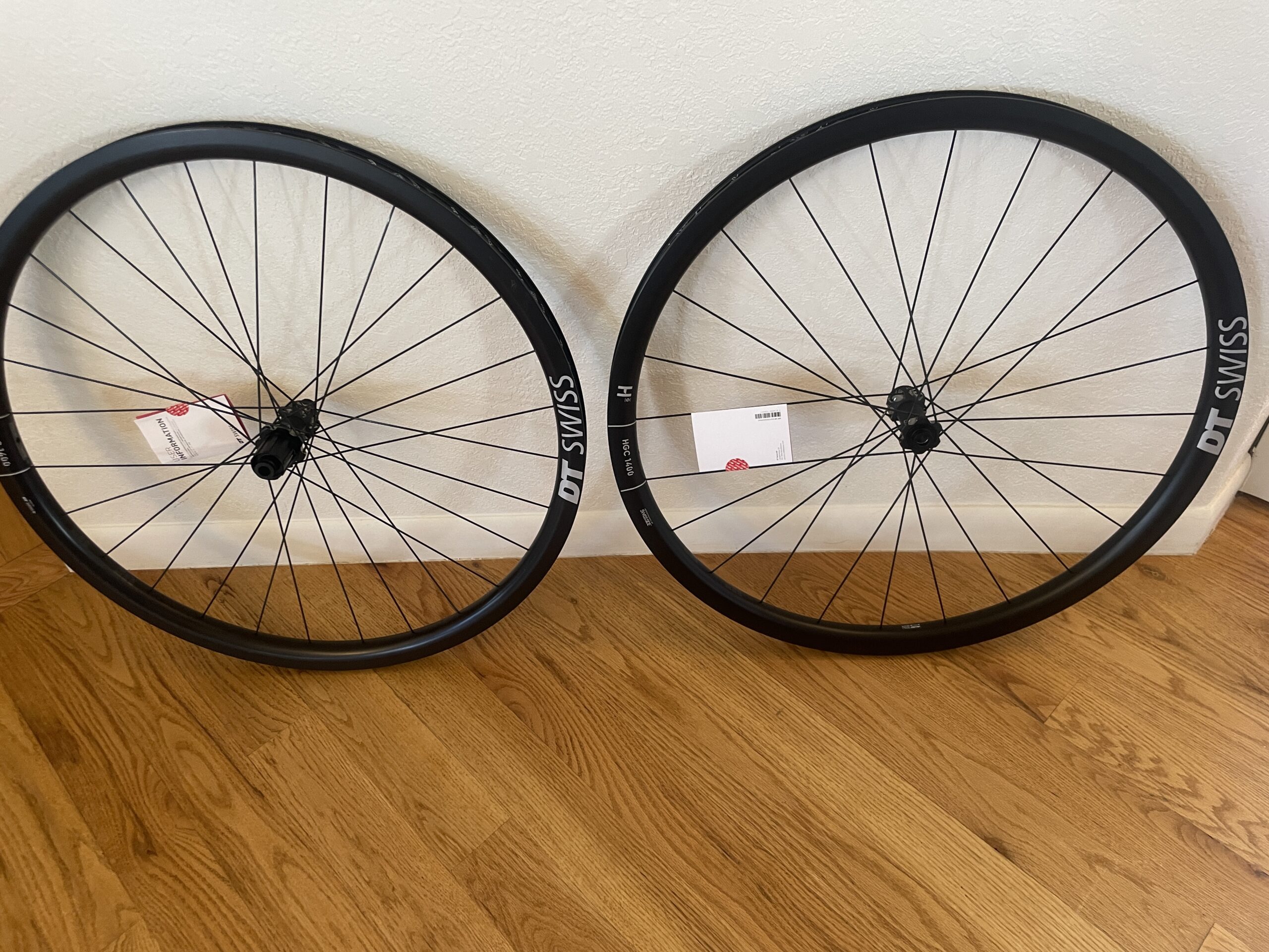 NEW DT SWISS 240 spline carbon 700c gravel/road wheelset 1486 grams