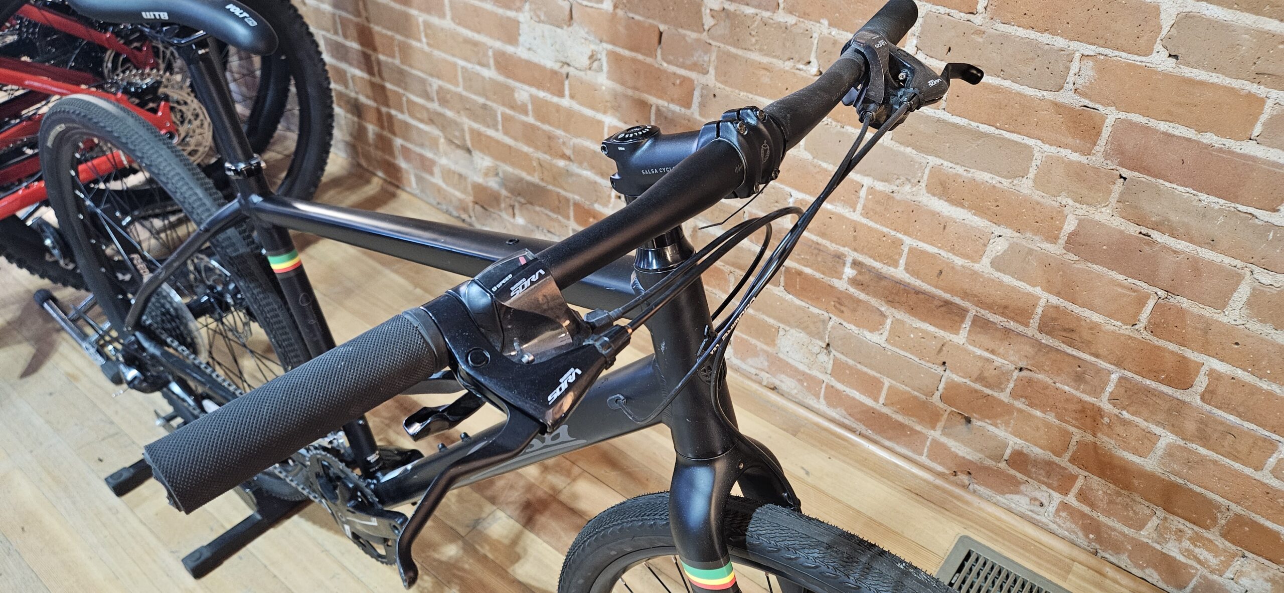 2019 Salsa Journeyman Medium