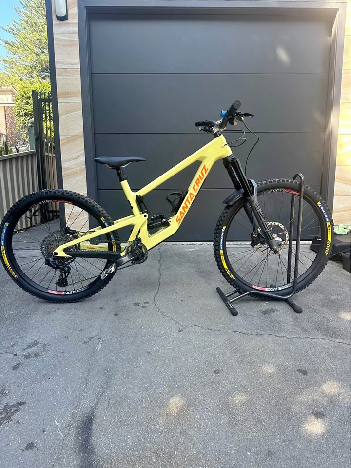 2024 Santa Cruz nomad 6