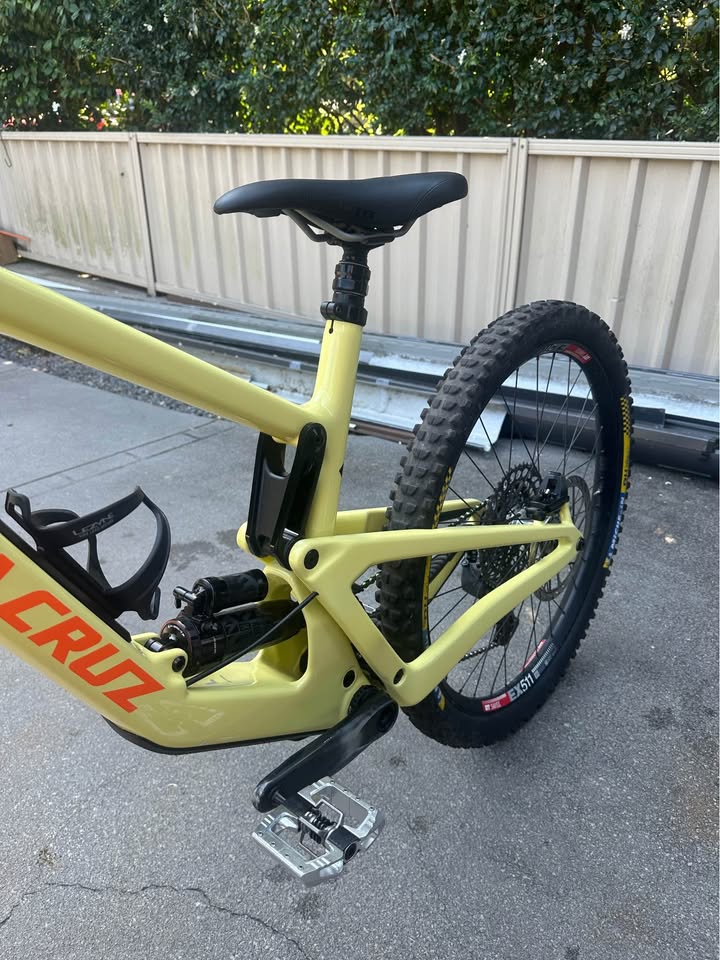 2024 Santa Cruz nomad 6