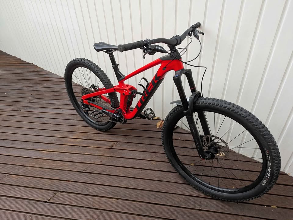 Trek Slash 7