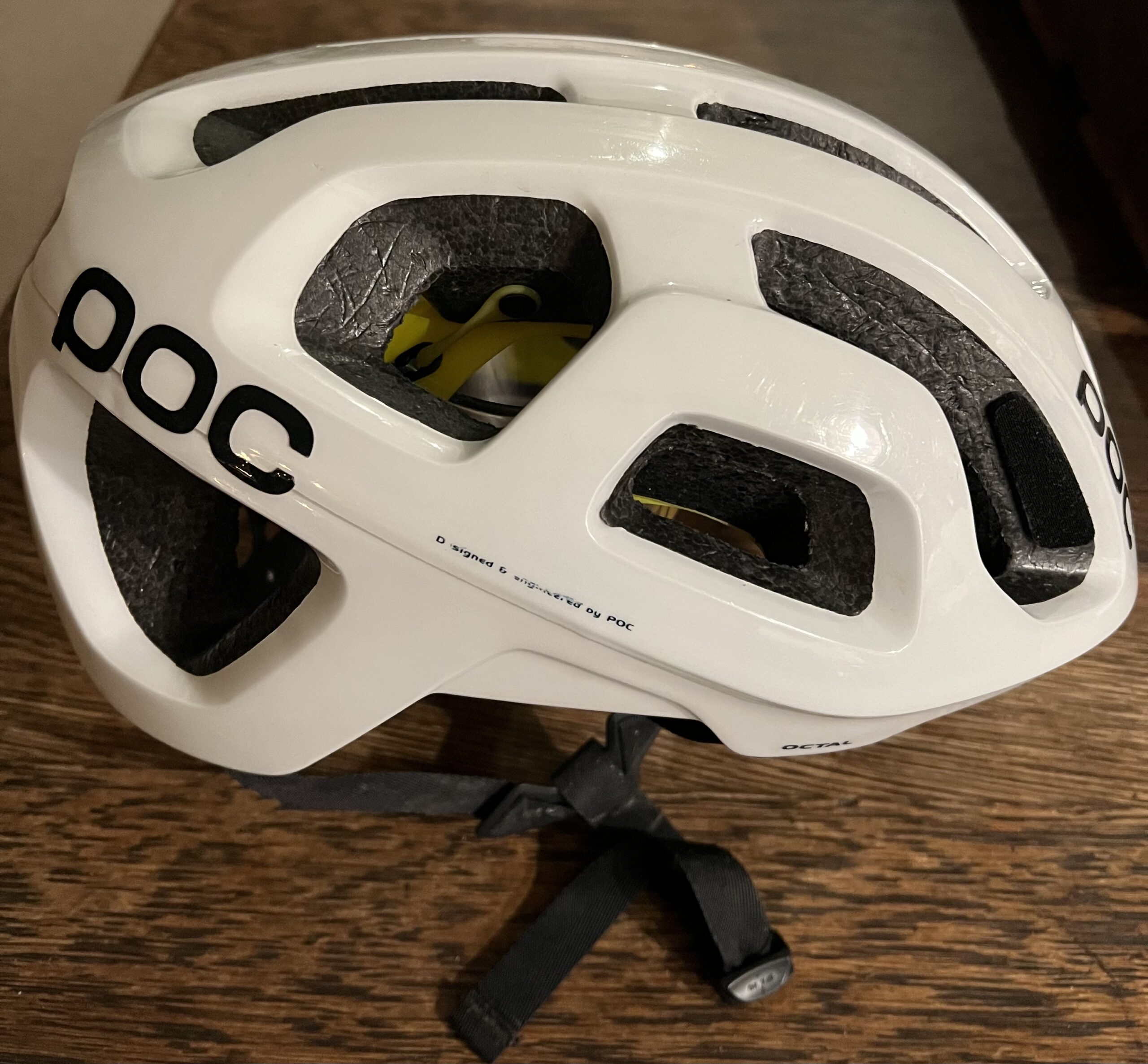 POC Octal Mips (large)