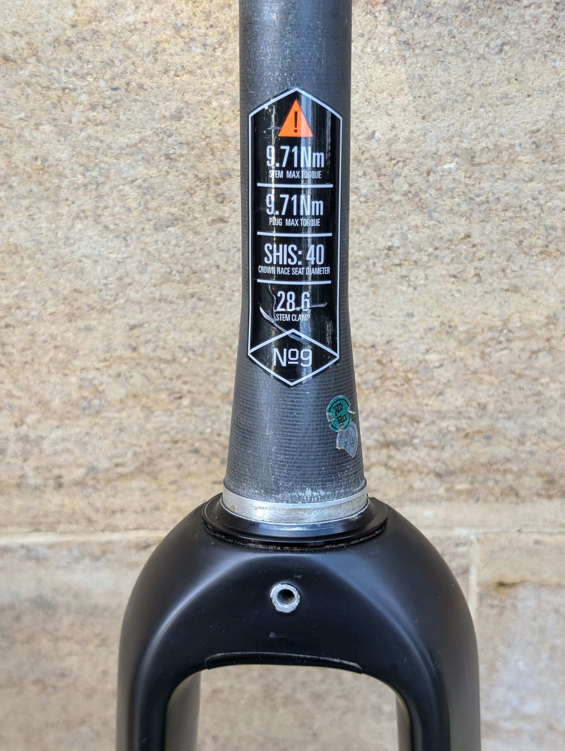 Whisky CX1 CX/Gravel form 15mm Thru axle 235mm steerer
