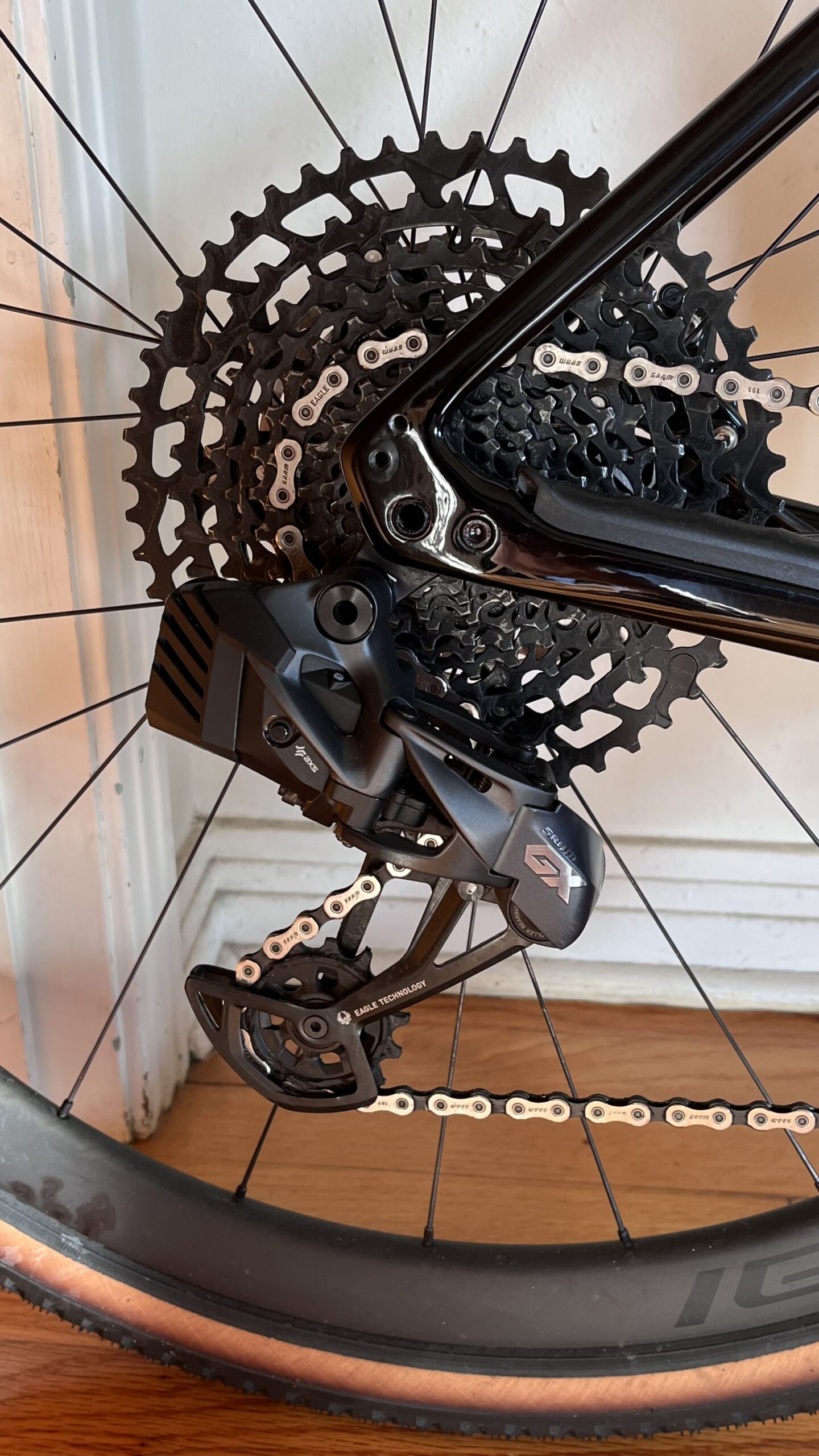 Diverge Expert 56 cm SRAM AXS