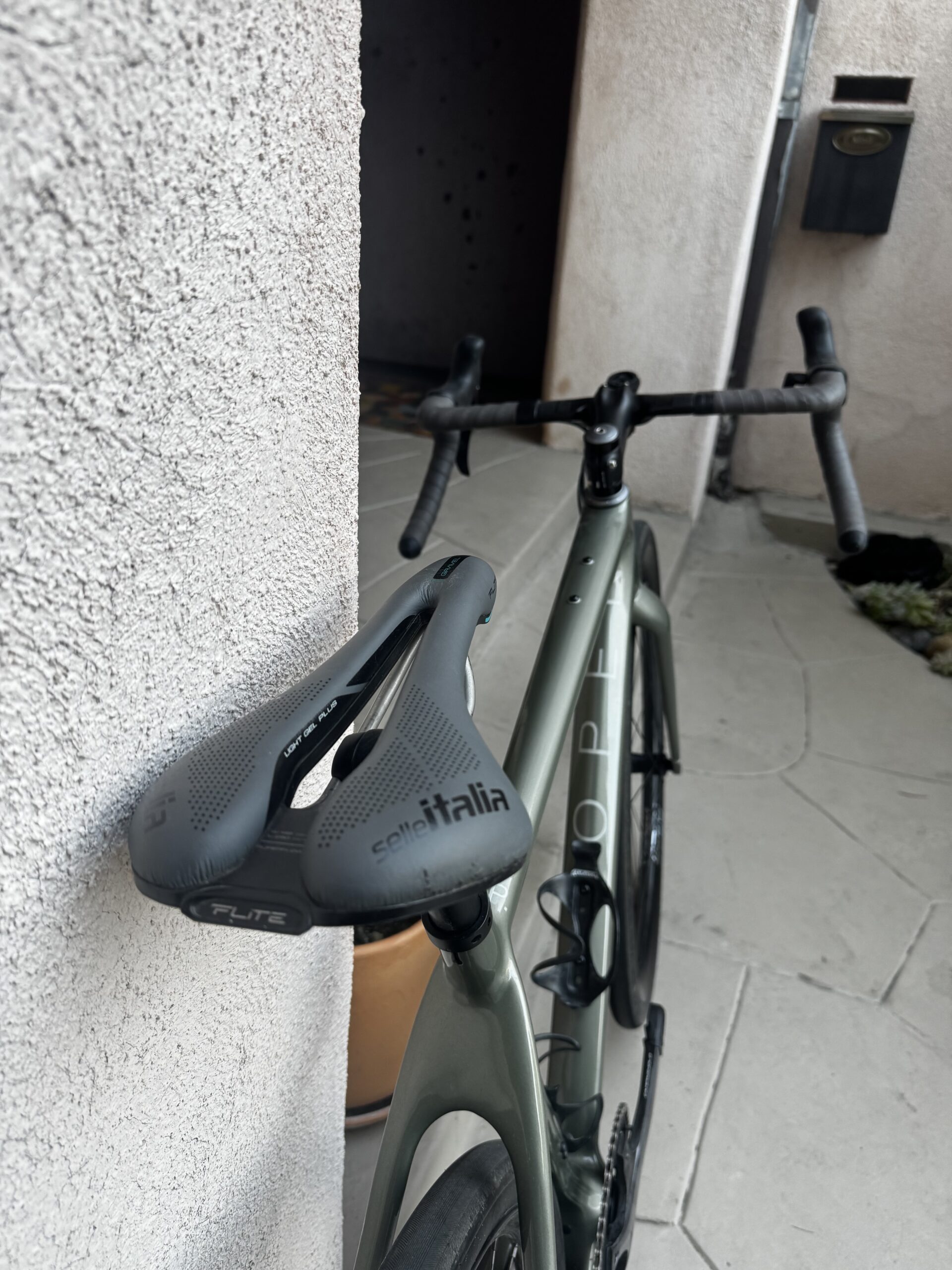 Open Up Medium Sage Green Ekar Build Low Mileage + Upgrades