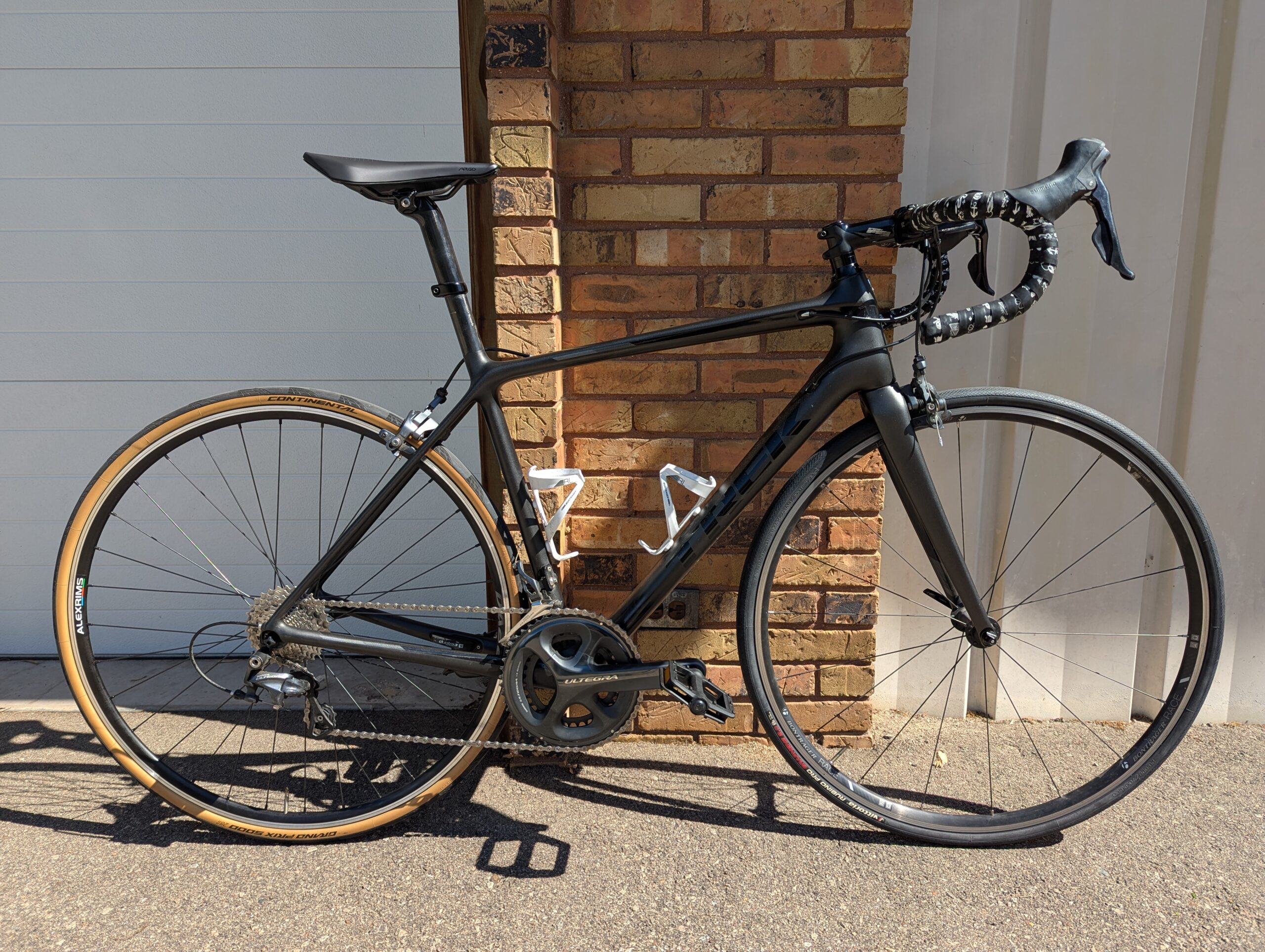 Trek Emonda SL, 54, Black, Ultegra 11sp Mechanical