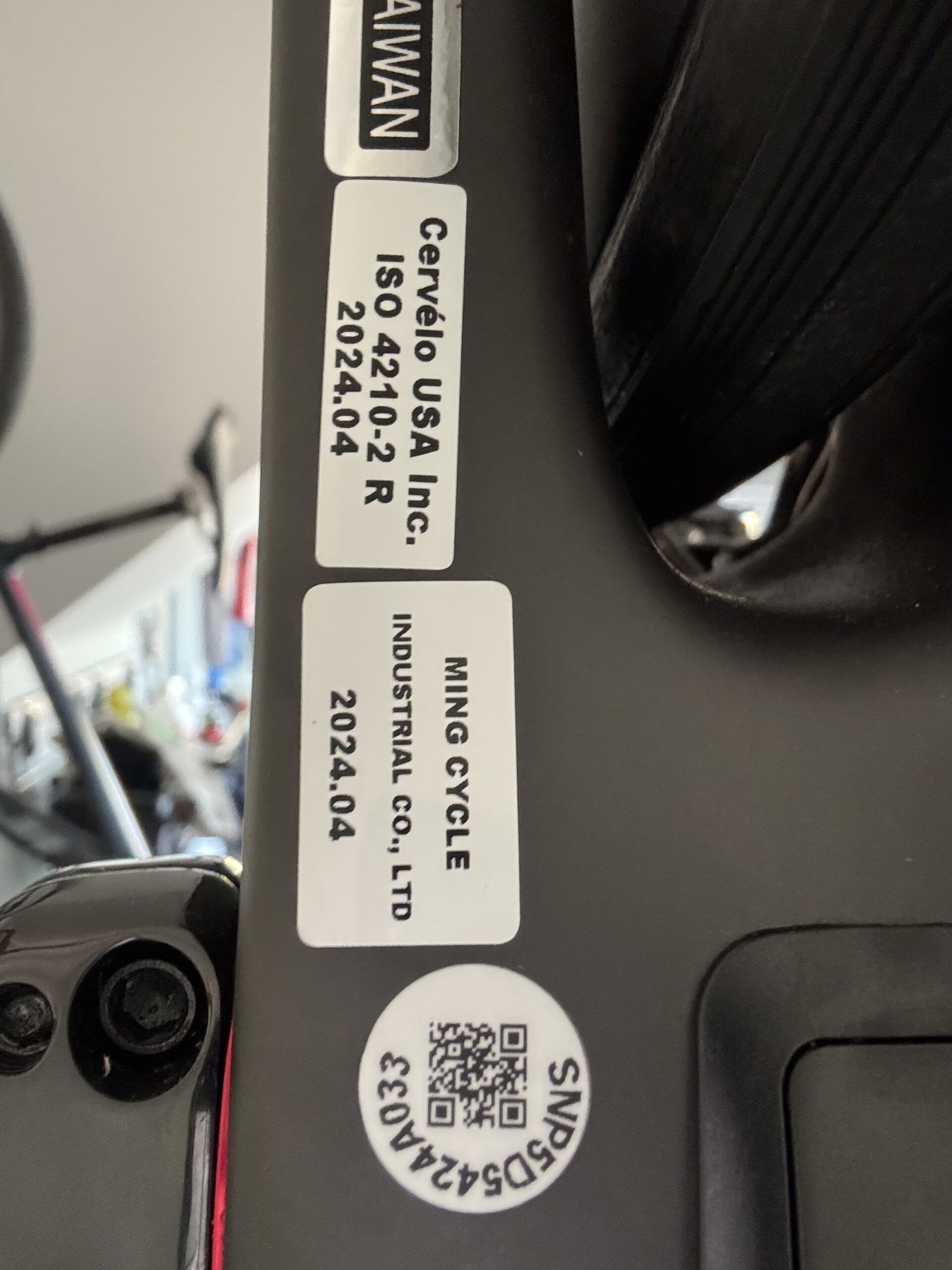 2023 54 cm Cervelo P5 w Dura Ace 12 speed Di 2