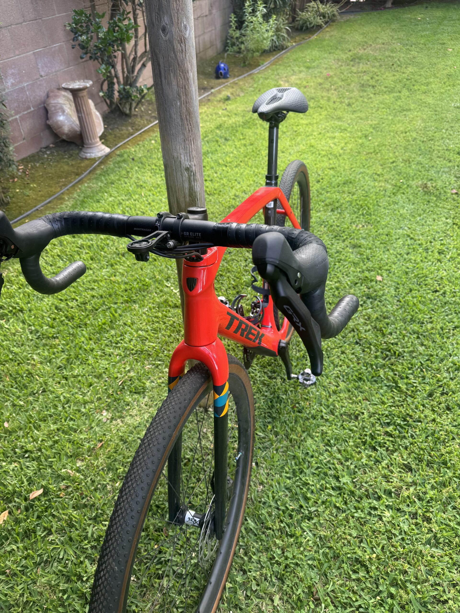 2023 trek checkpoint SL5- roval Terra cl carbon wheels