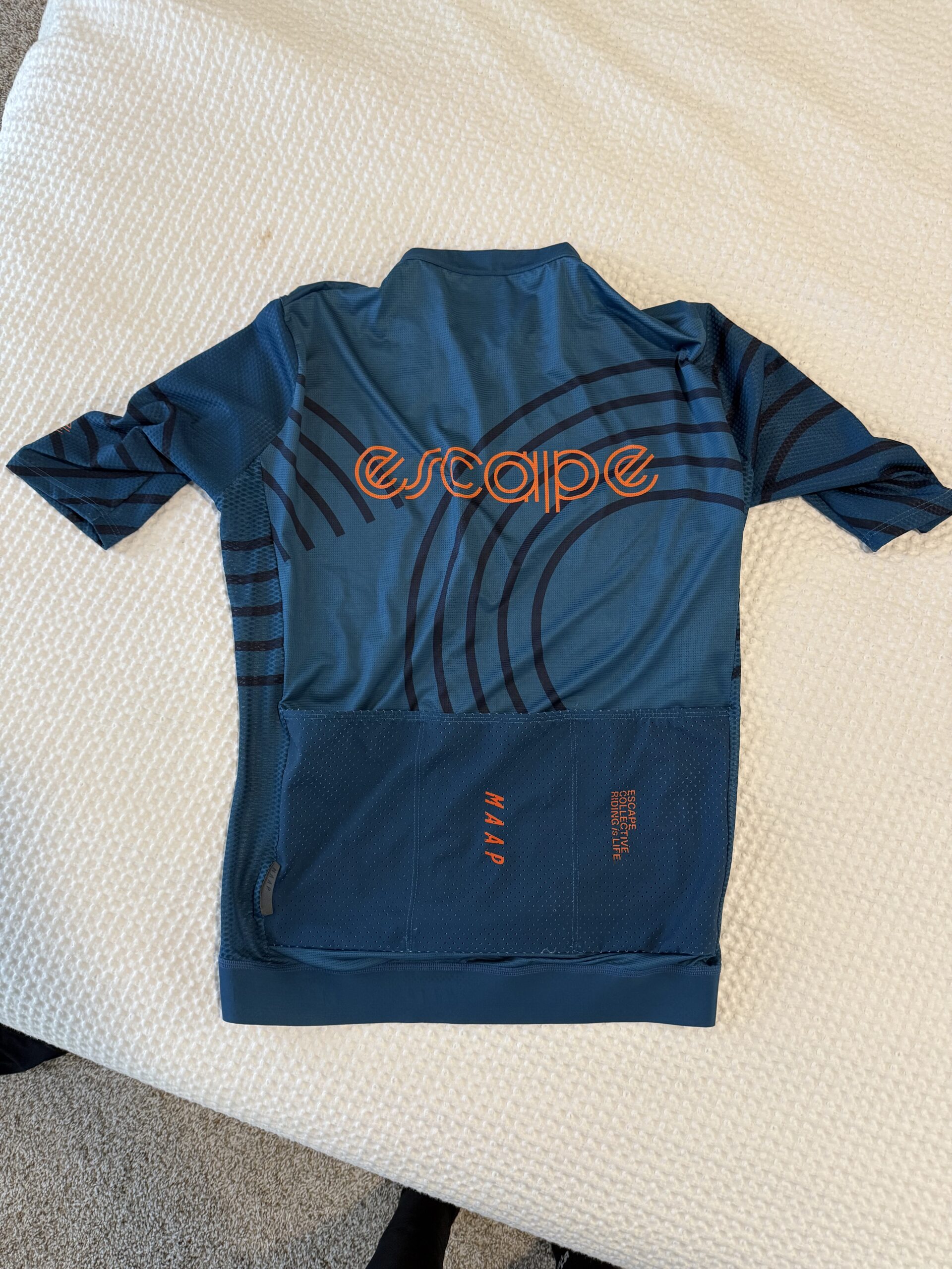 Maap escape collective jersey