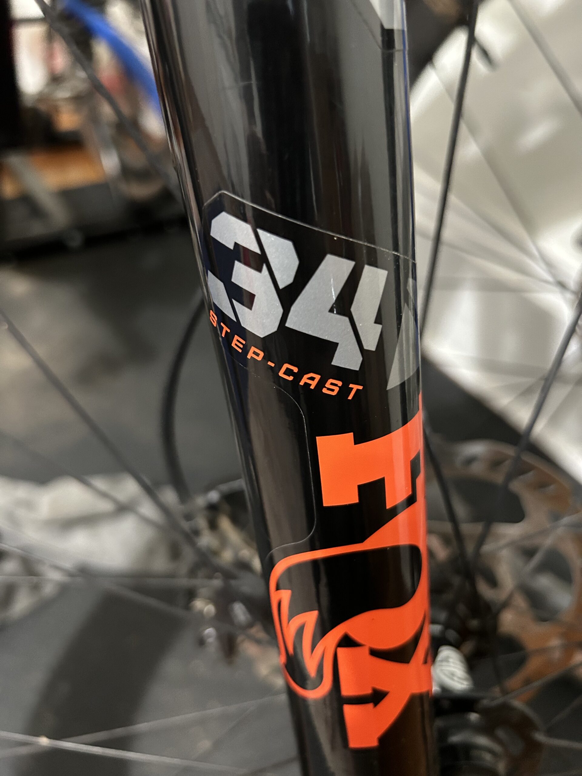 2024 Trek Supercaliber SL gen2