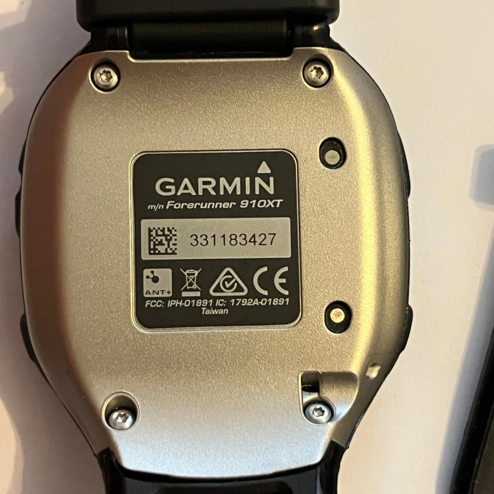 Garmin Forerunner 910XT Triathlon Running Swimming Bike Cycling GPS Sports Watch