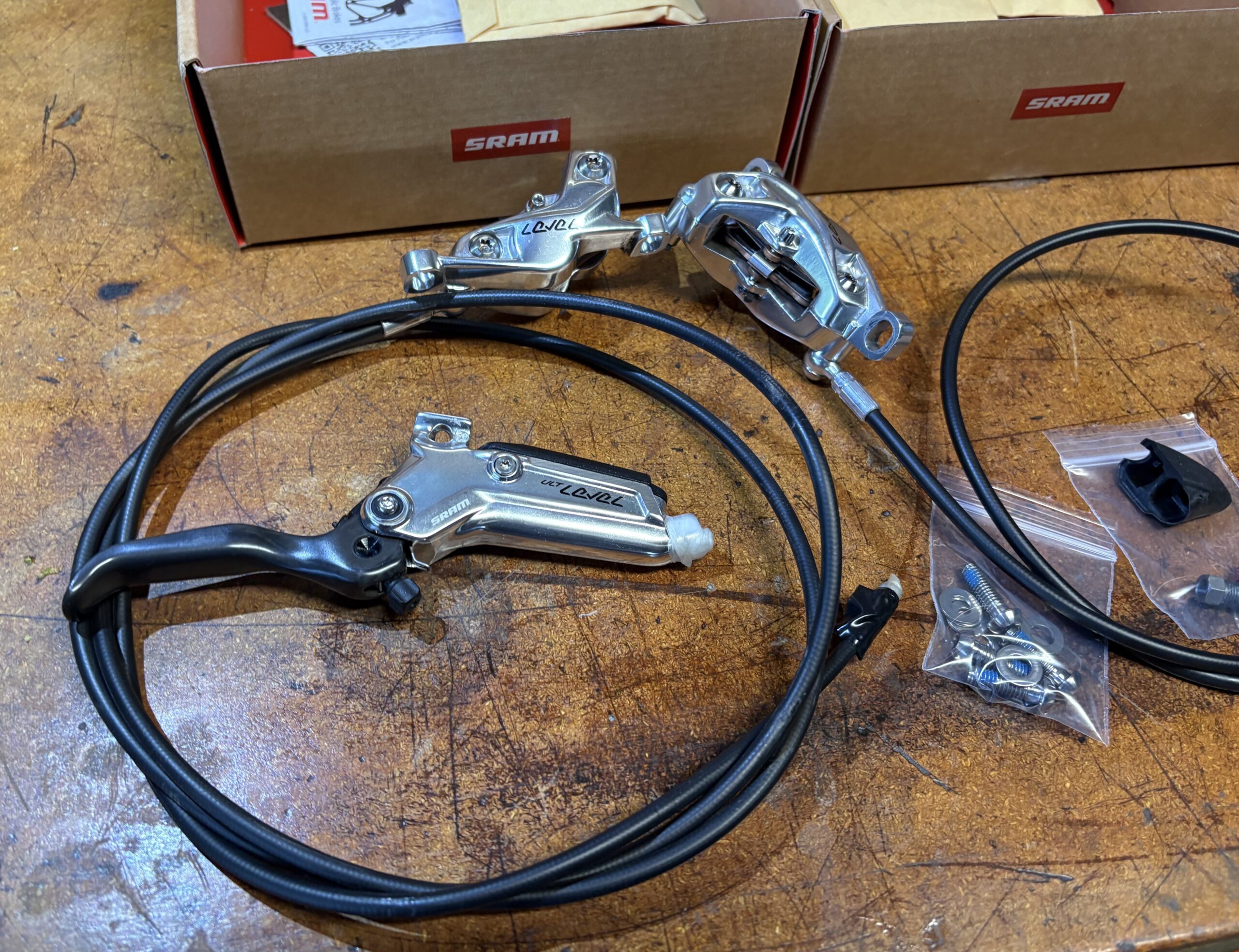 SRAM Level Ultimate Stealth 4P, Lightly Used