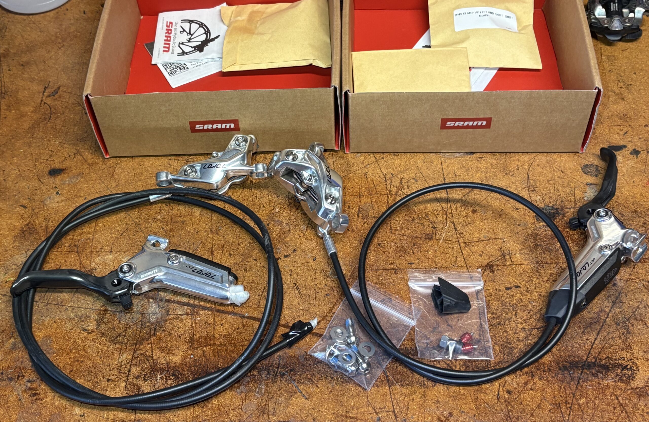 SRAM Level Ultimate Stealth 4P, Lightly Used