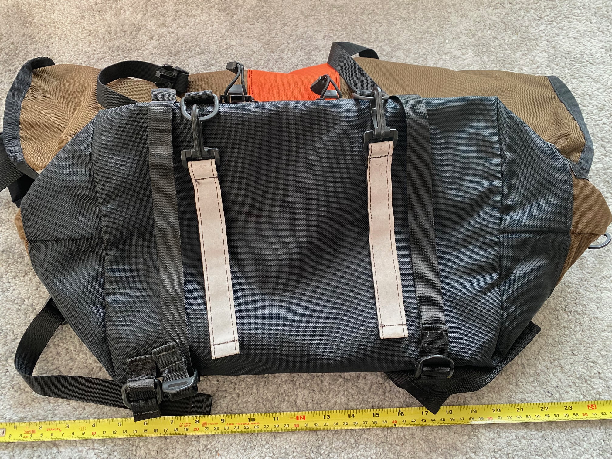 Pac Designs Messenger Bag