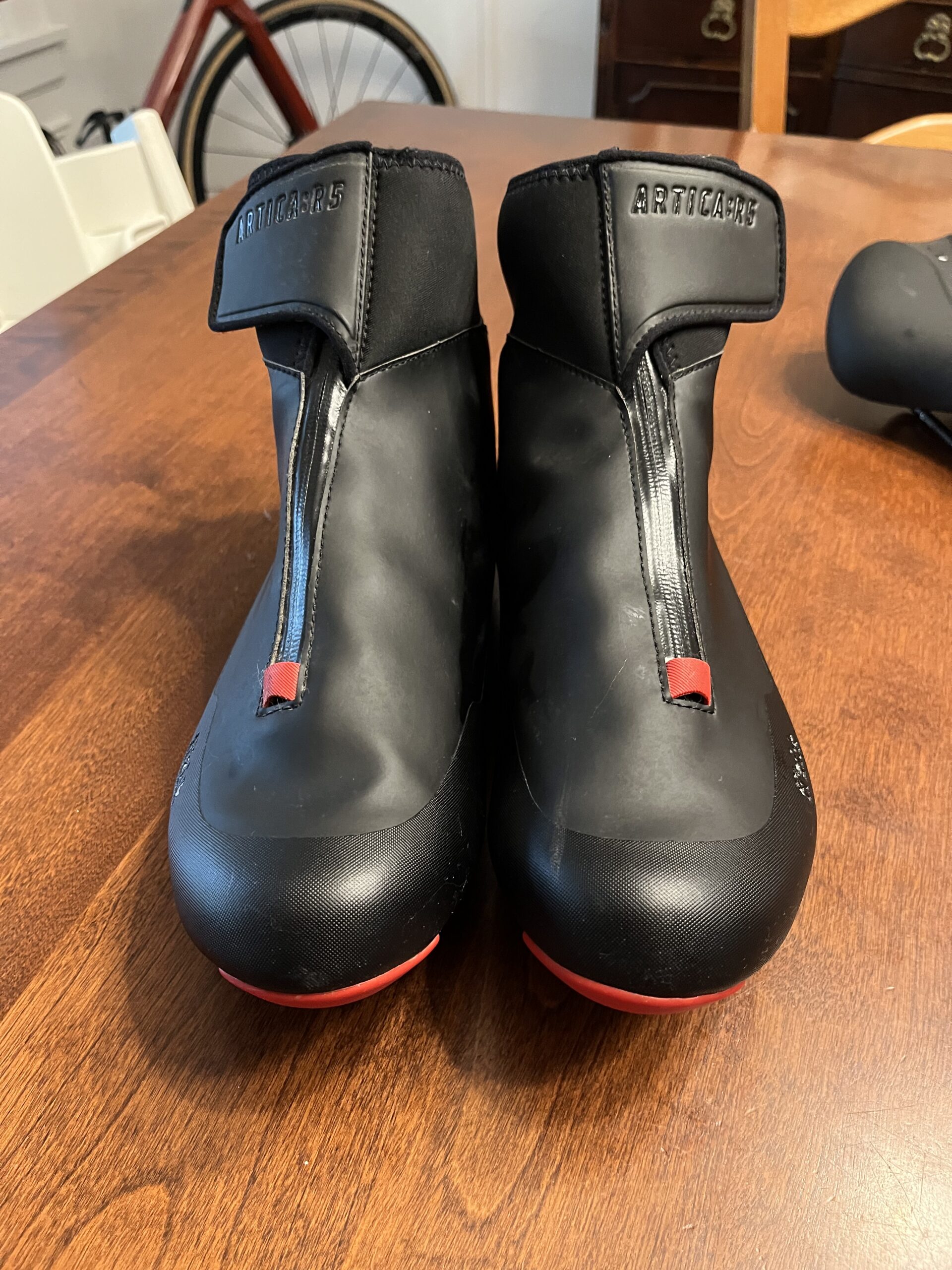 Fi'zi:k Artica R5 Winter Road Shoes