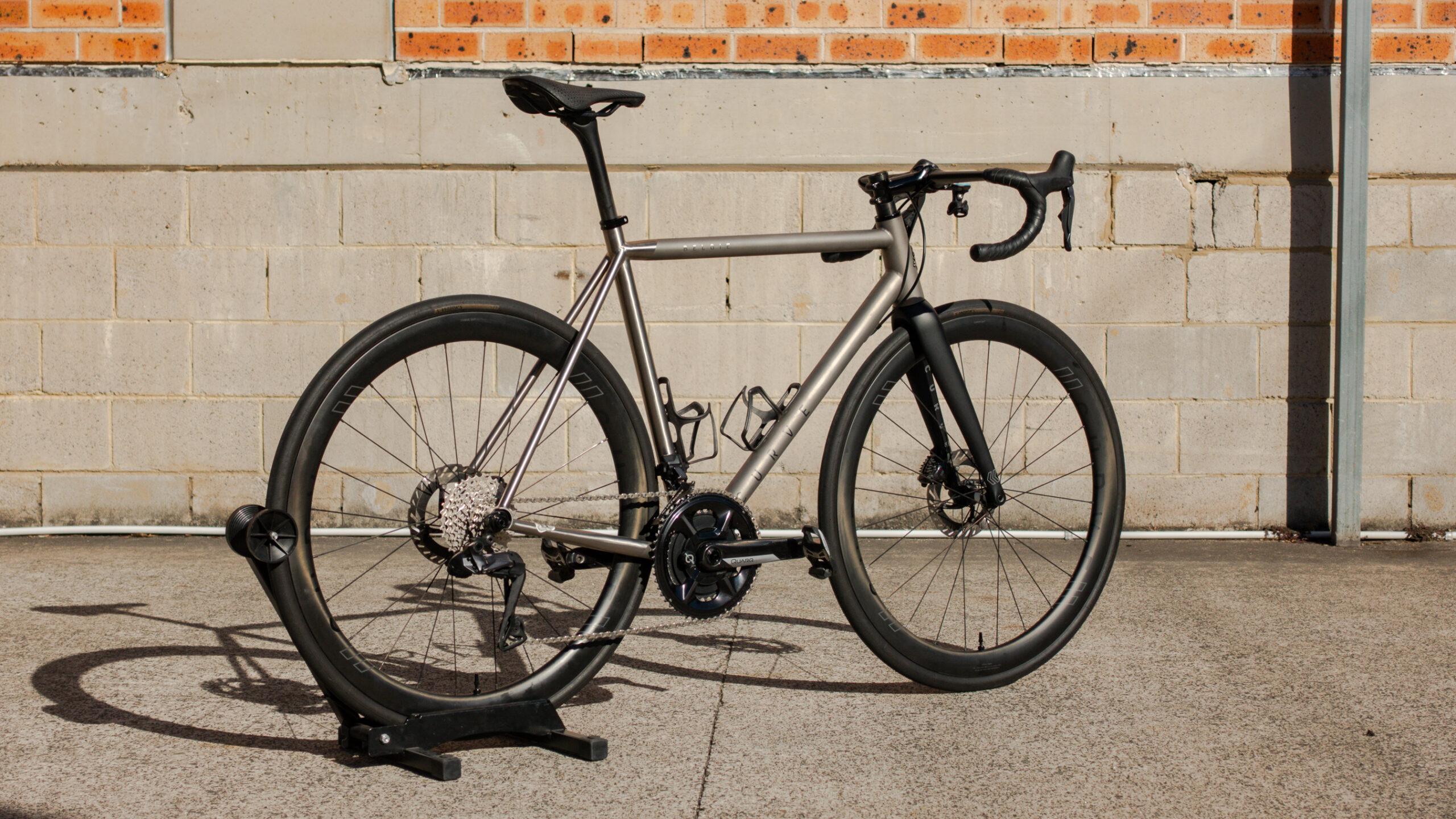 Curve Belgie Disc, Ultegra Di2, Curve G4T wheels