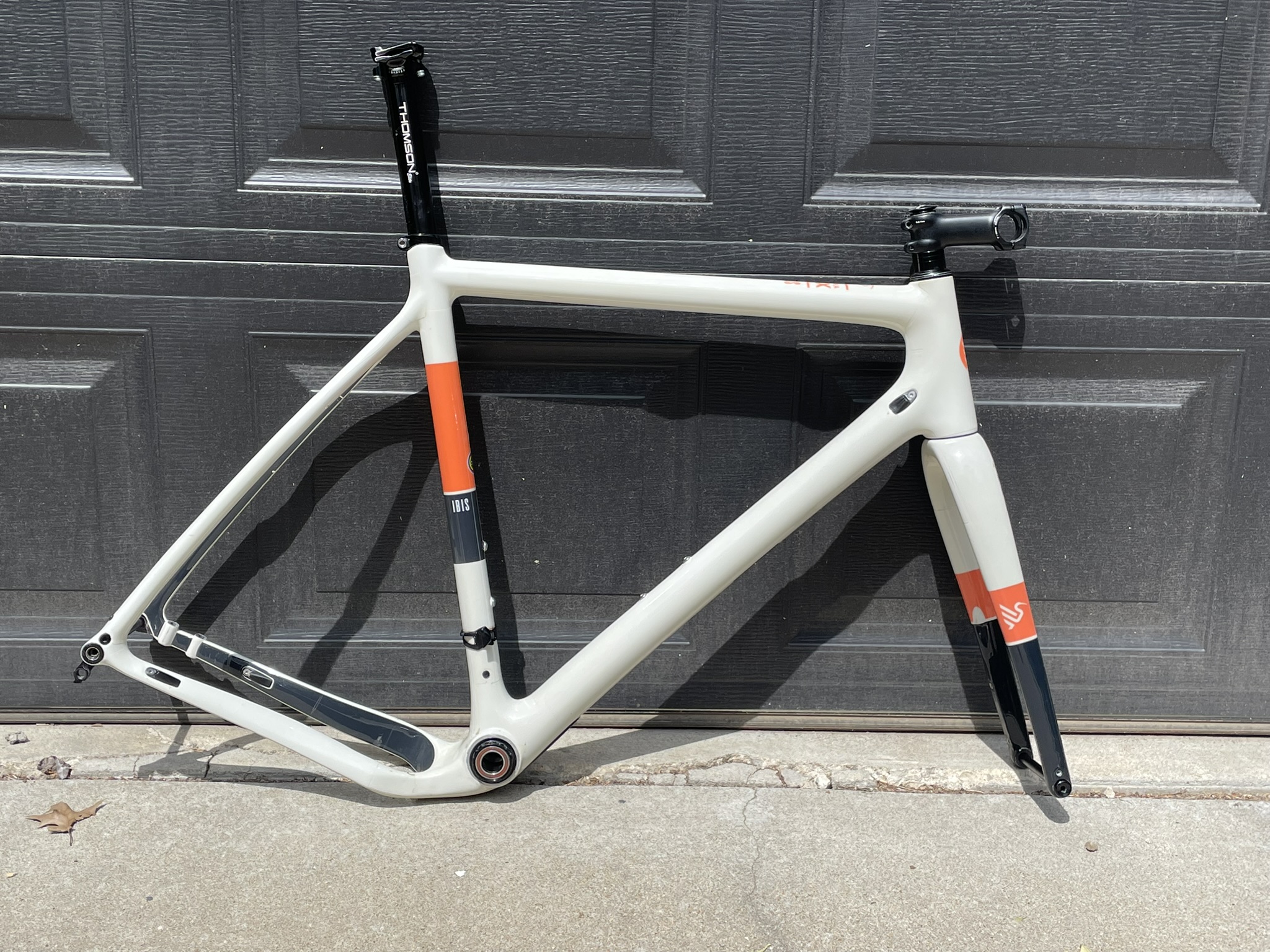 Ibis Hakka MX Frame and Fork, 58cm