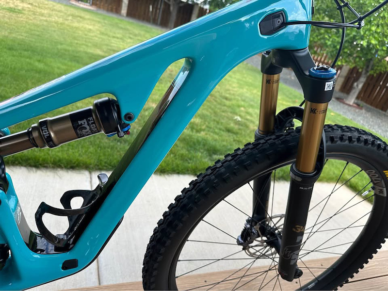 2023 Yeti SB120 turq series 29 T3 - M