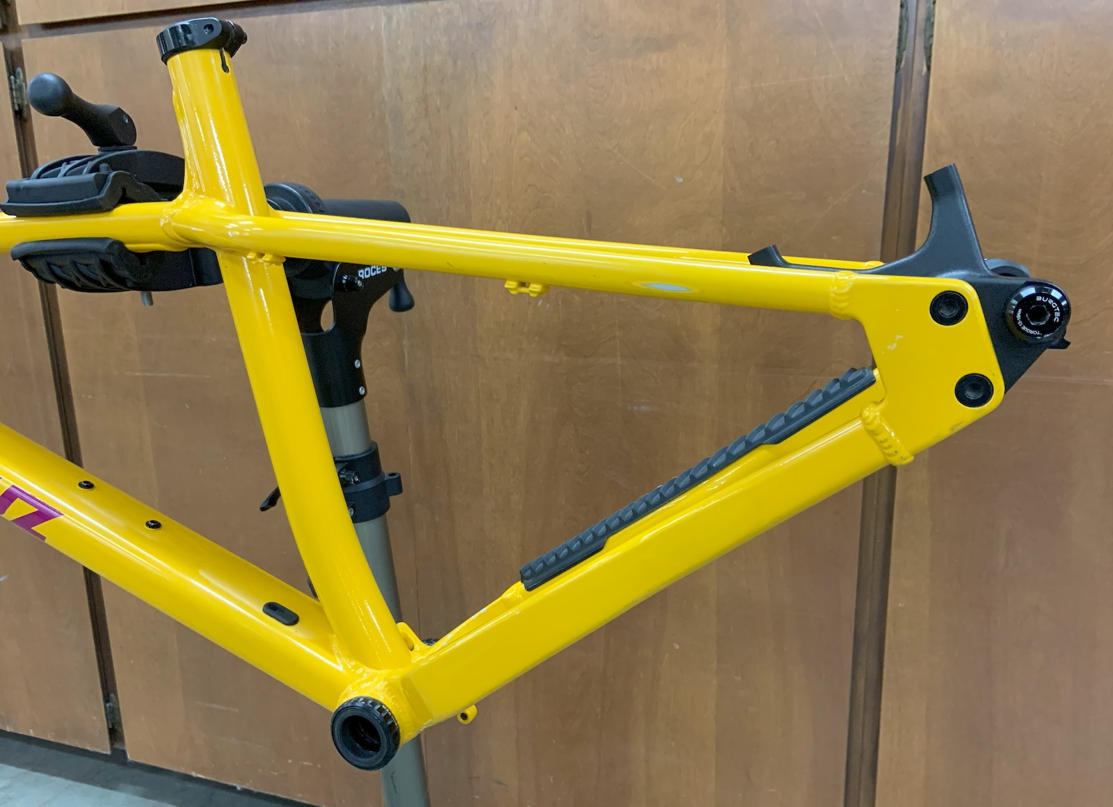 2022 Santa Cruz Chameleon Frame, Large, MX and 29er