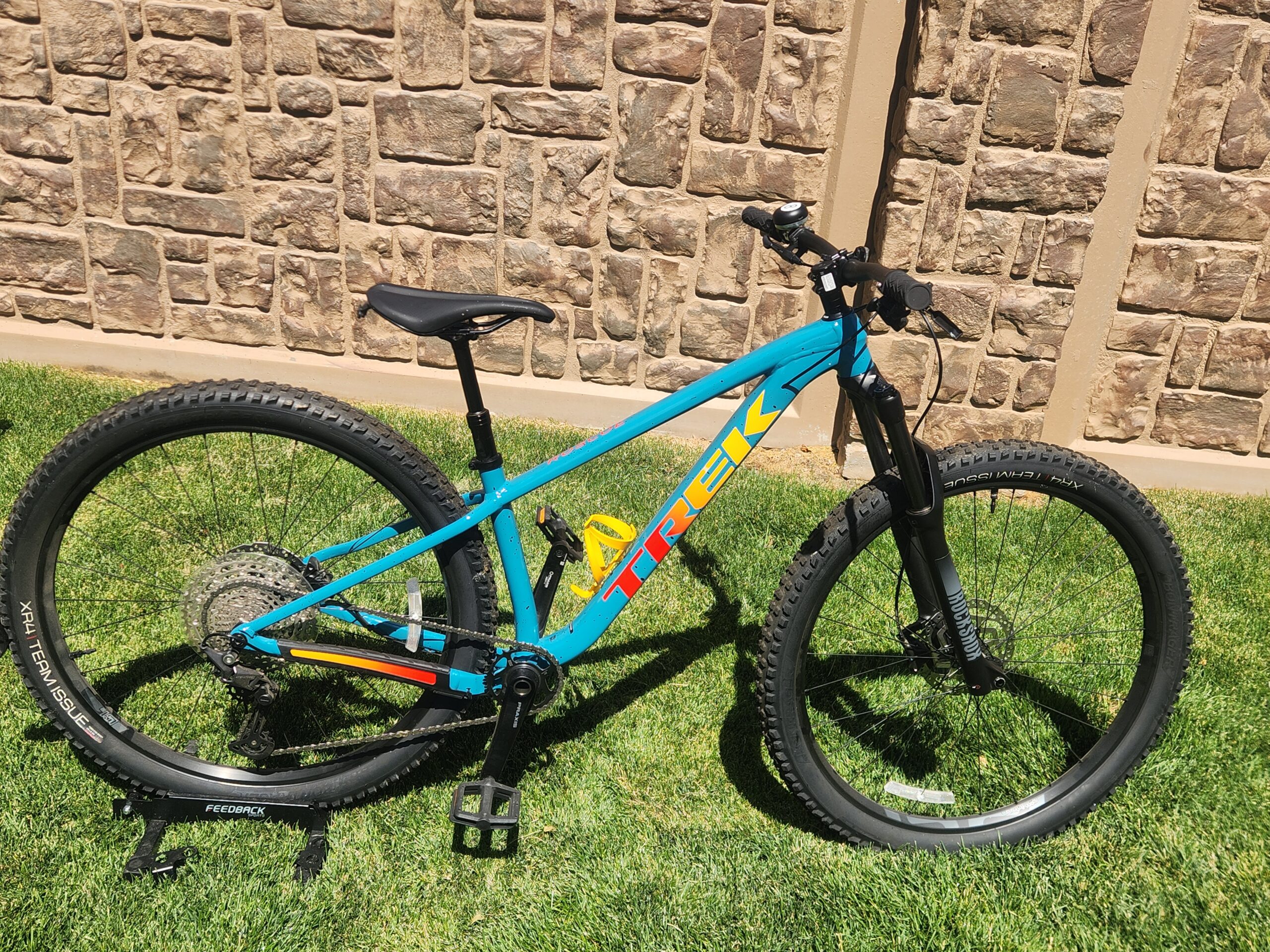 Trek Rosco 7