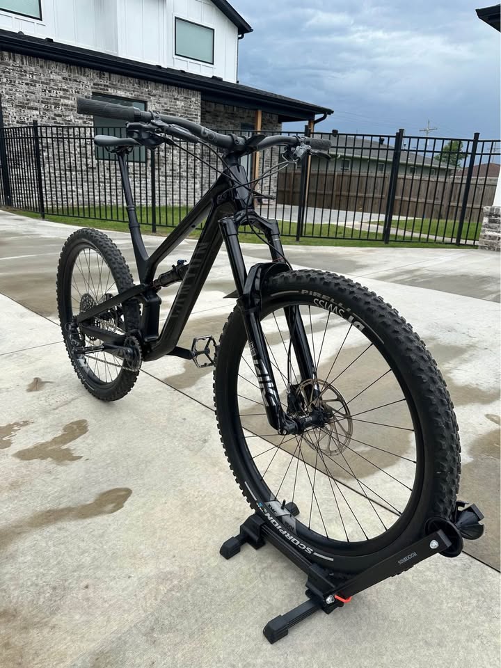 2022 Canyon Spectral CF 9, Euro Version, Size L
