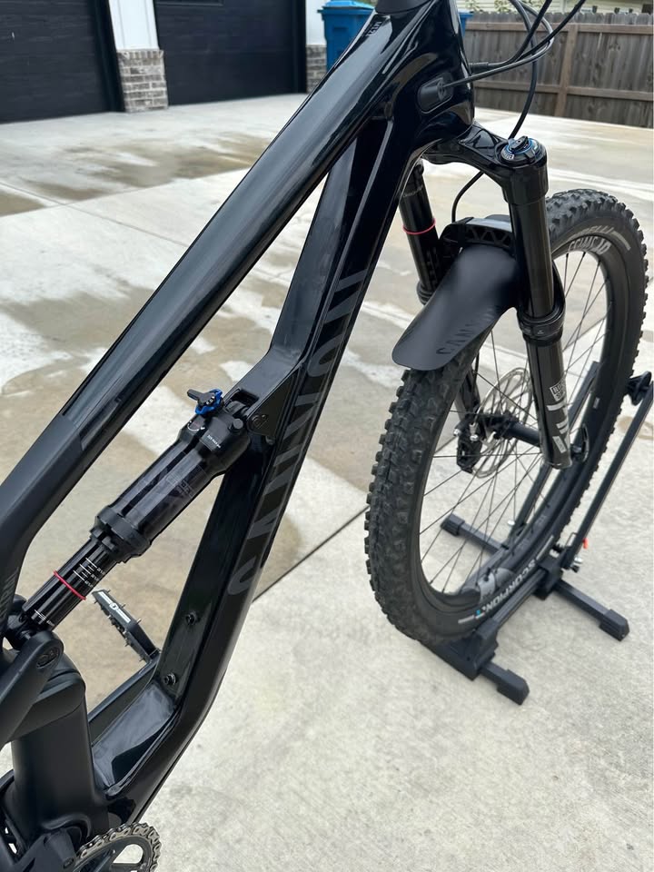 2022 Canyon Spectral CF 9, Euro Version, Size L