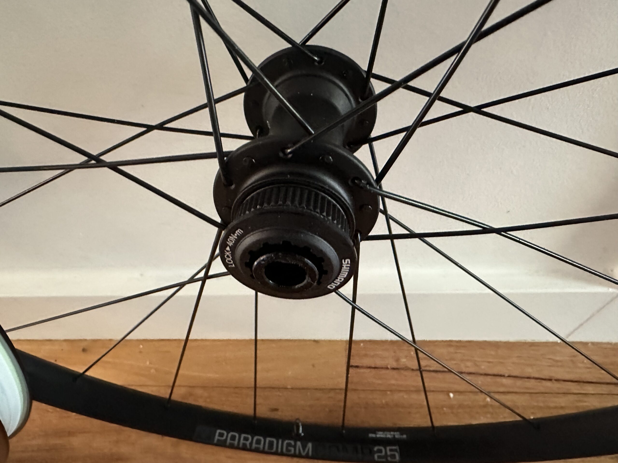 Bontrager Paradigm 25 gravel wheelset