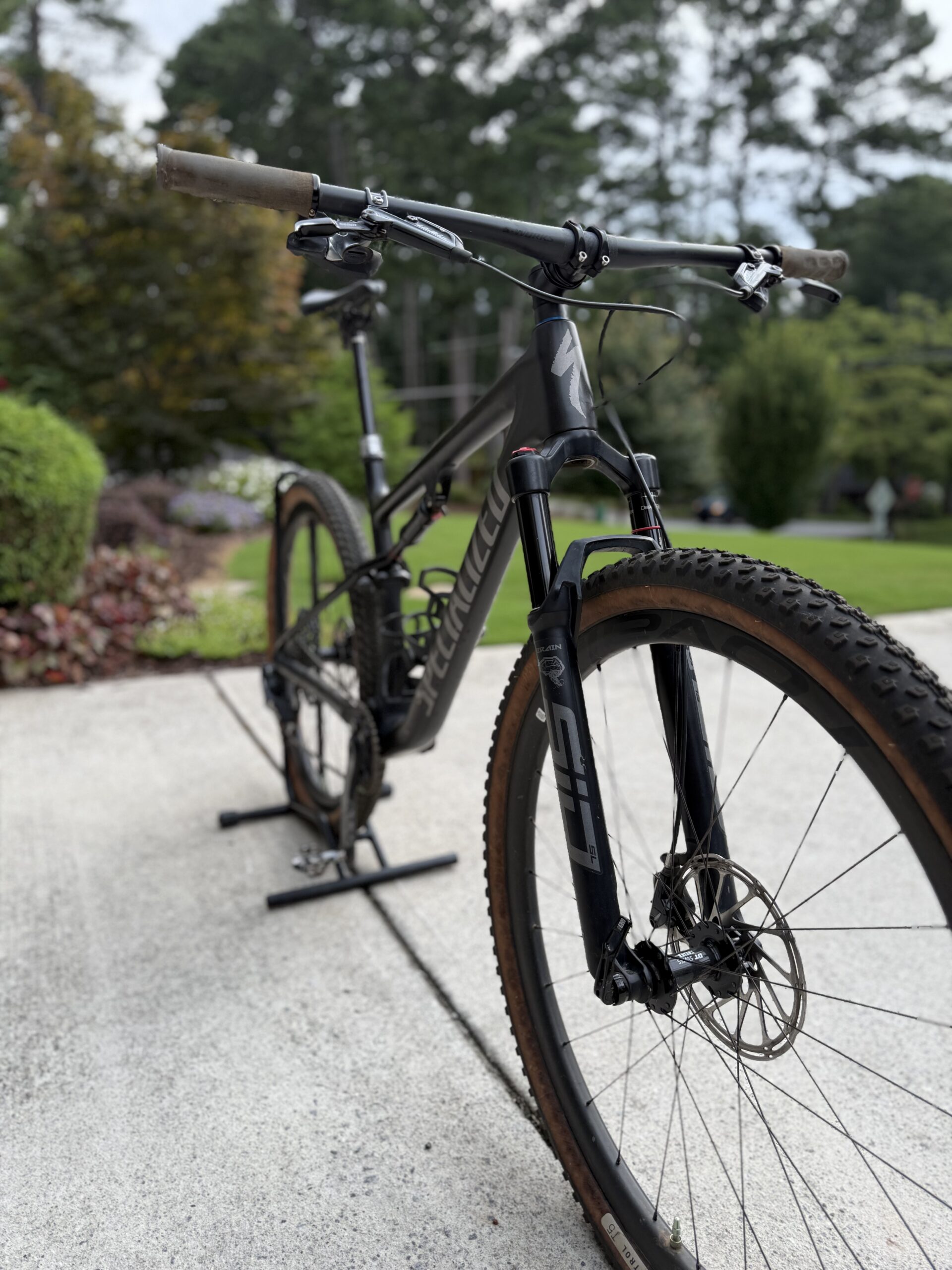 2020 Full Suspension EPIC with several upgrades