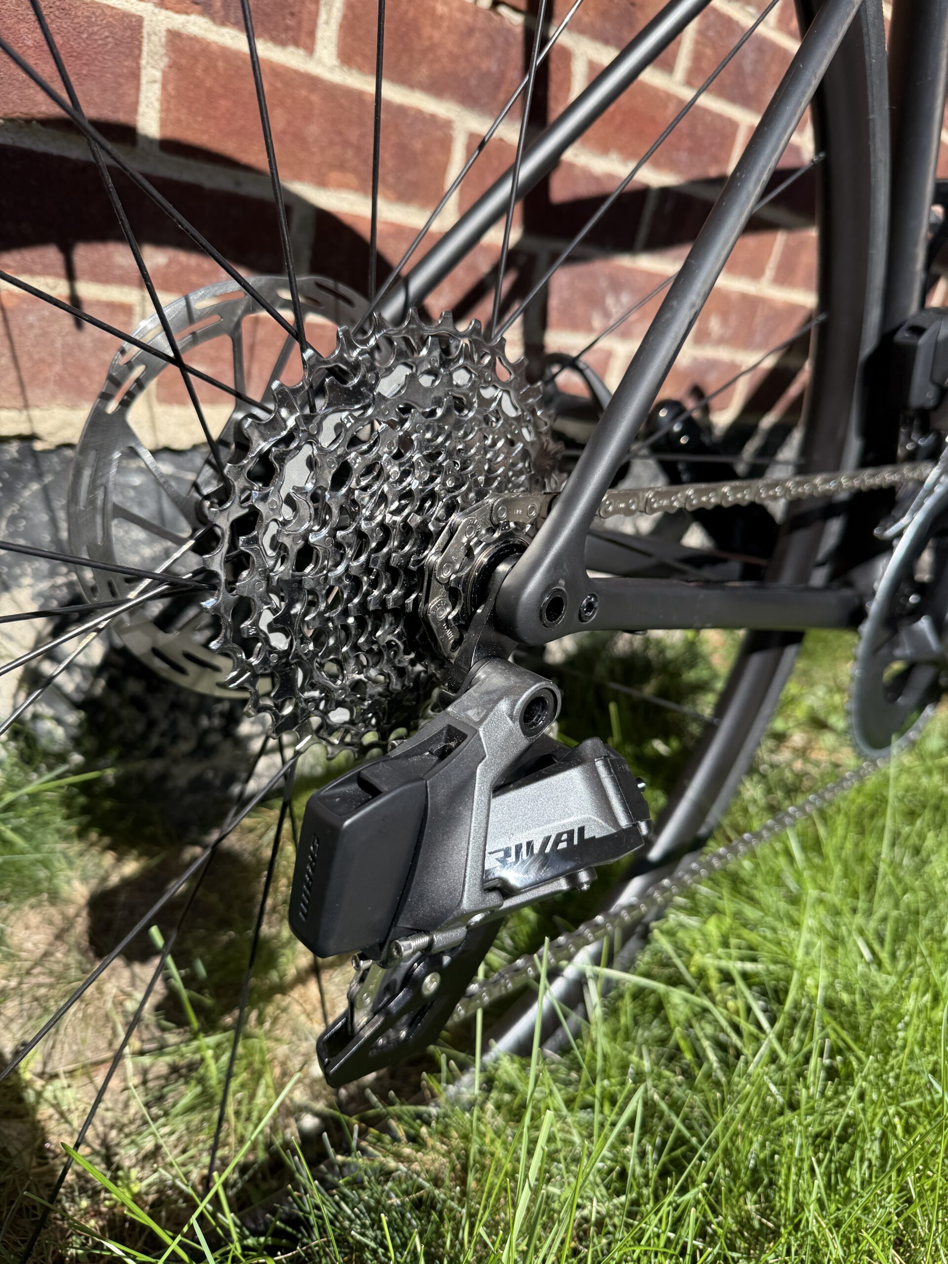 Specialized Aethos 54 cm - SRAM Rival - Excellent Condition - PRICE DROP