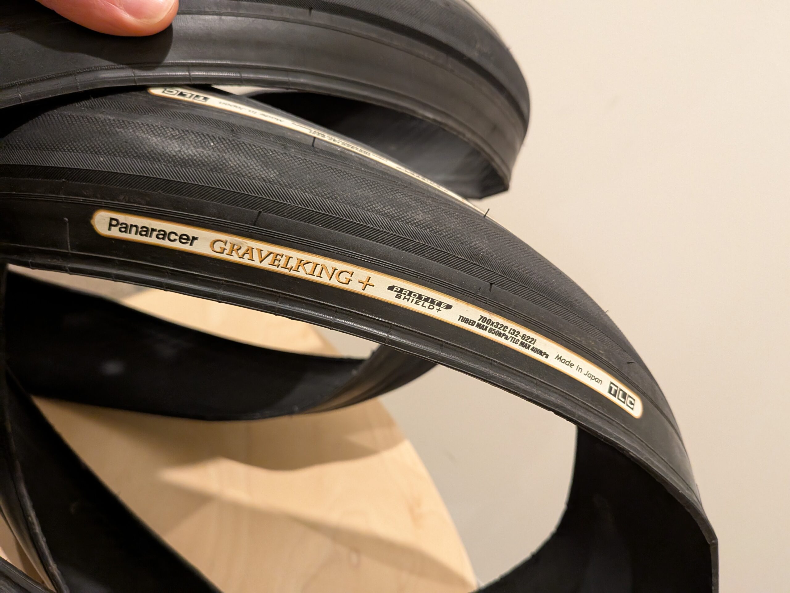 x2 Panaracer GravelKing Slick+ Plus Tubeless Tyre 32mm