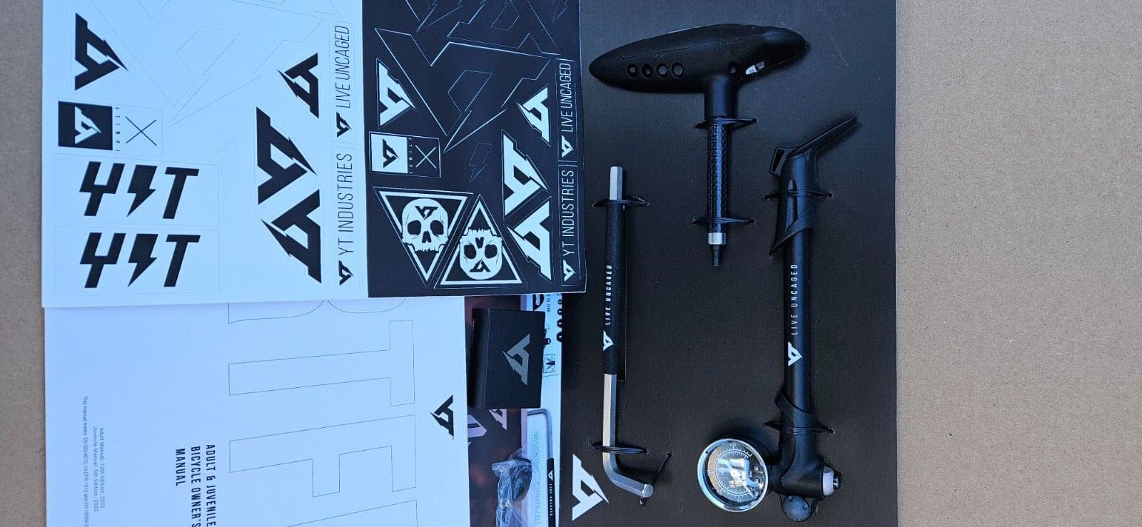 NEW YT Capra 29 Uncaged 12 Carbon Fiber Enduro Frameset Core