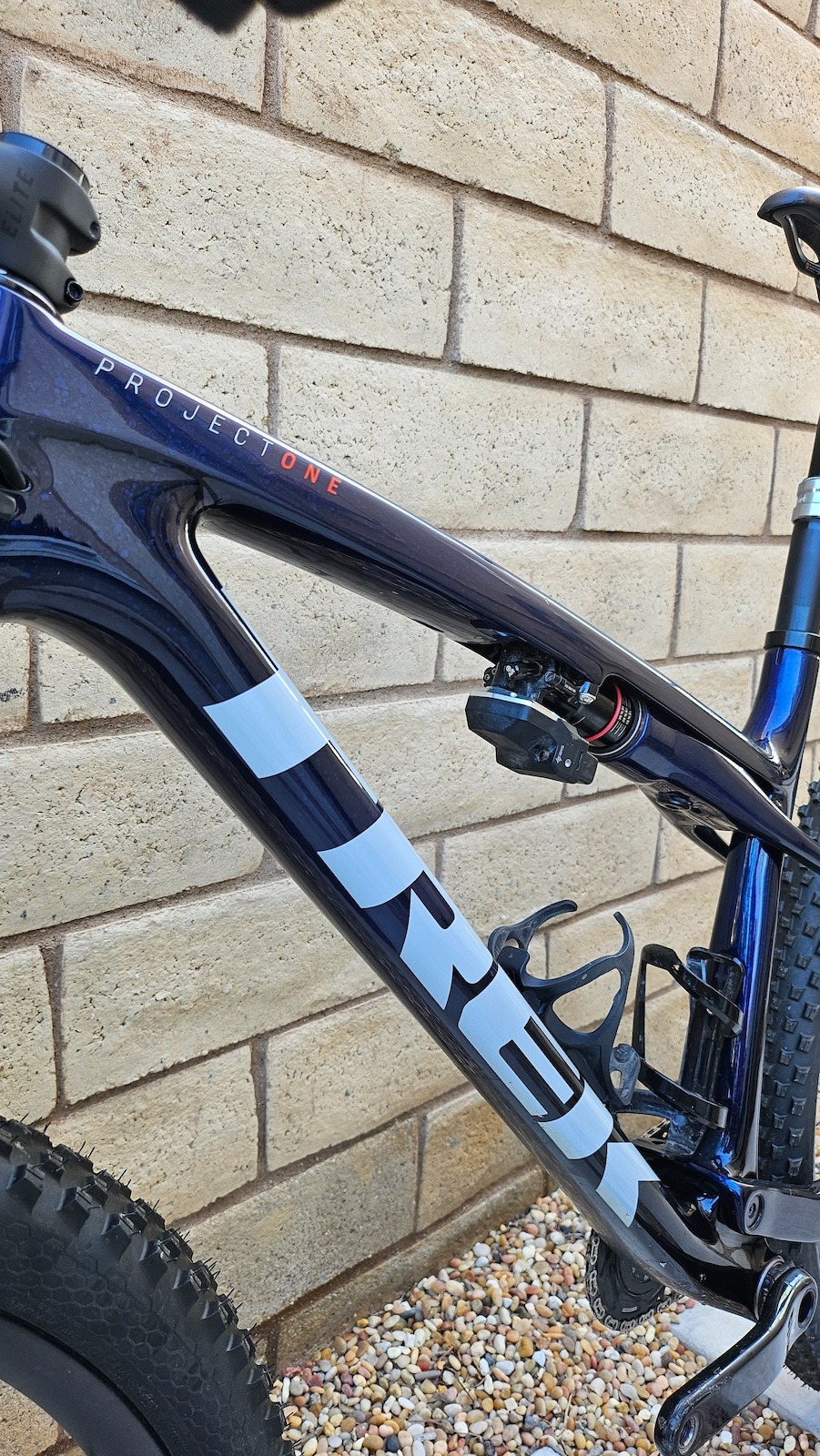 2024 Trek Supercaliber SLR 9.9 Gen 2 XX Flight Attendant